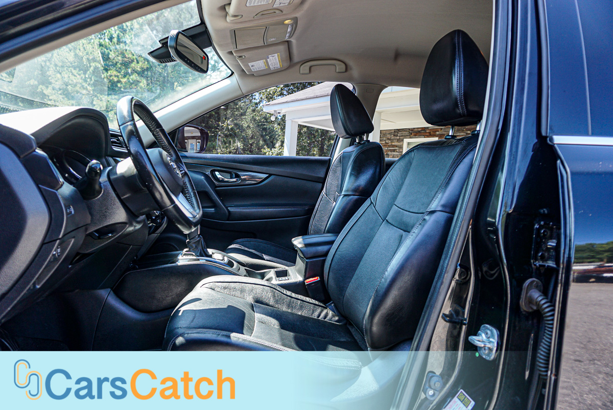 CARSCATCH - Used vehicle - SUV NISSAN ROGUE 2017