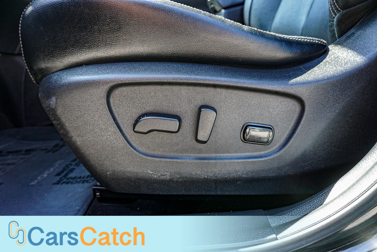 CARSCATCH - Used vehicle - SUV NISSAN ROGUE 2017