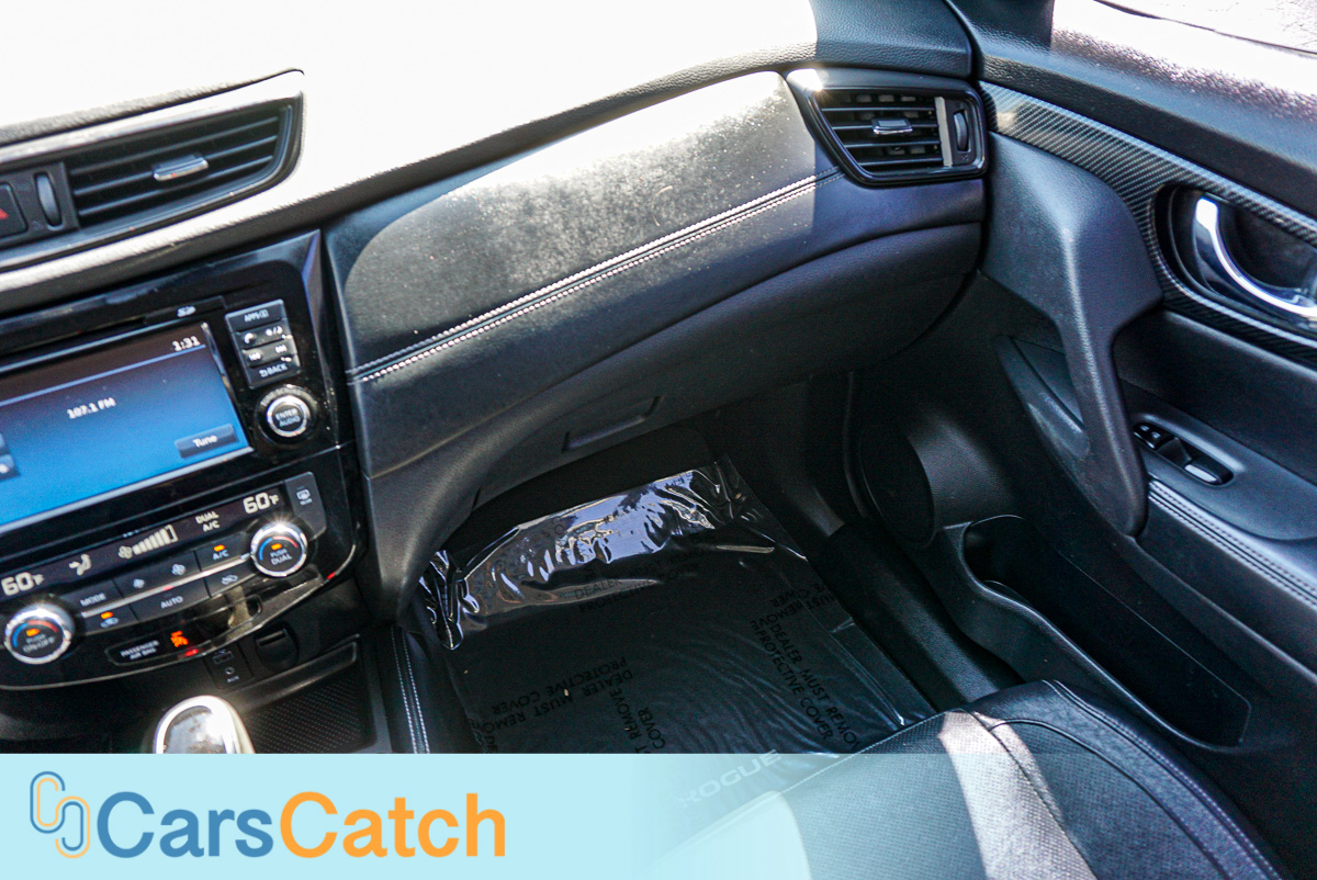 CARSCATCH - Used vehicle - SUV NISSAN ROGUE 2017