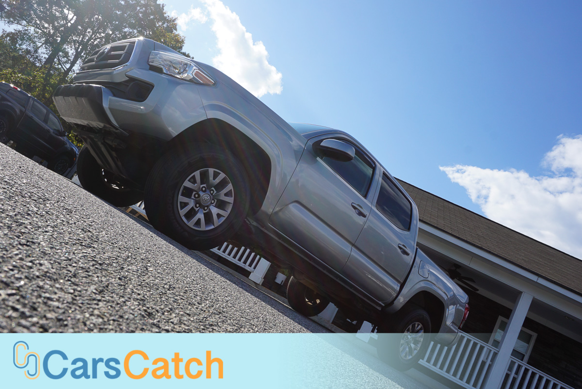 CARSCATCH - Used vehicle - Truck TOYOTA TACOMA 4WD 2020