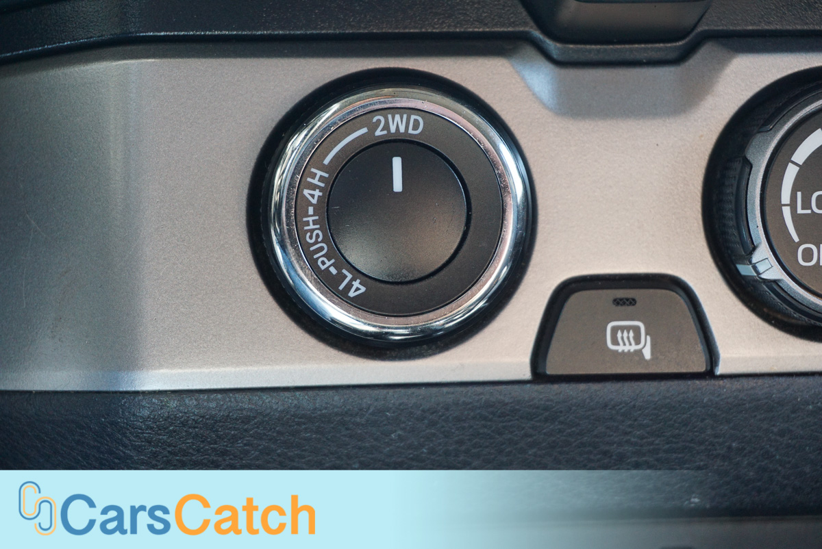 CARSCATCH - Used vehicle - Truck TOYOTA TACOMA 4WD 2020