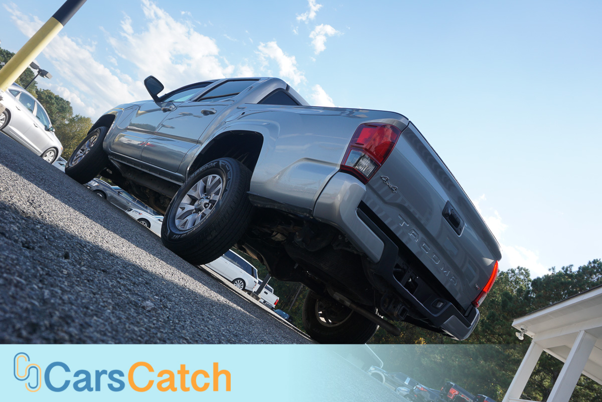 CARSCATCH - Used vehicle - Truck TOYOTA TACOMA 4WD 2020