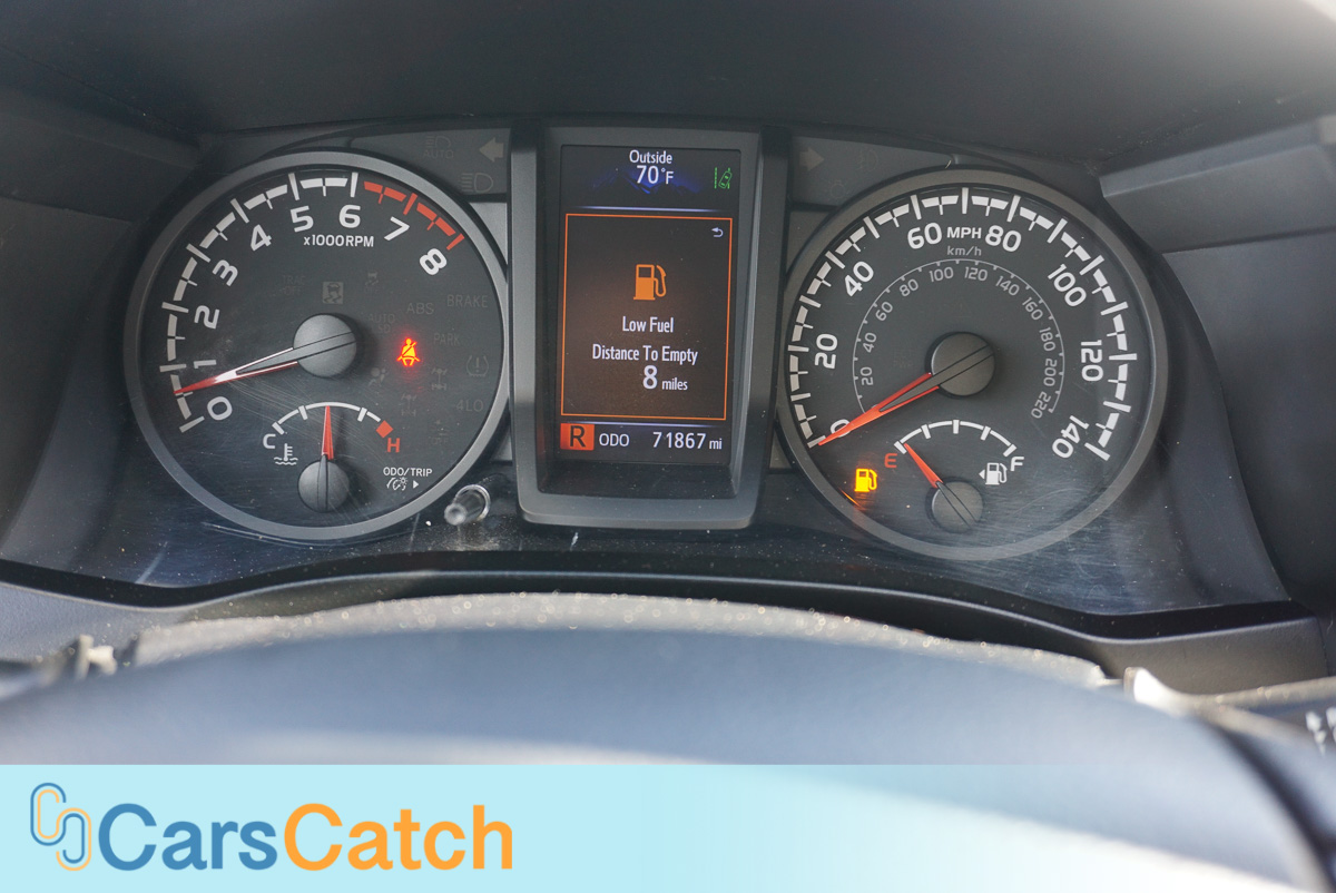 CARSCATCH - Used vehicle - Truck TOYOTA TACOMA 4WD 2020