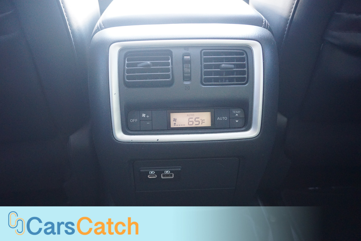 CARSCATCH - Used vehicle - SUV INFINITI QX60 2019