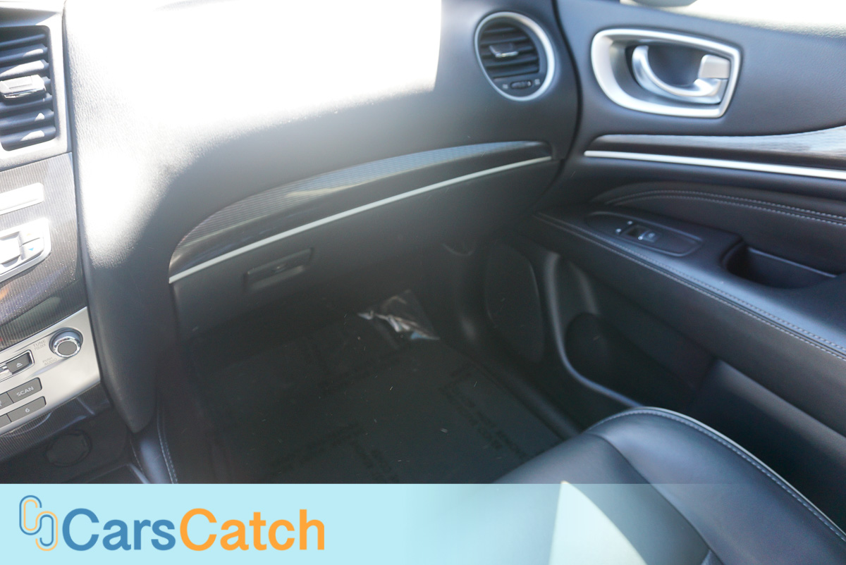 CARSCATCH - Used vehicle - SUV INFINITI QX60 2019