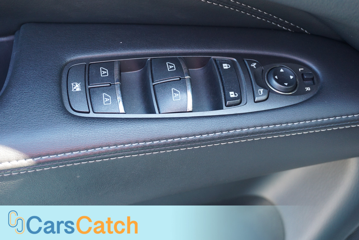 CARSCATCH - Used vehicle - SUV INFINITI QX60 2019