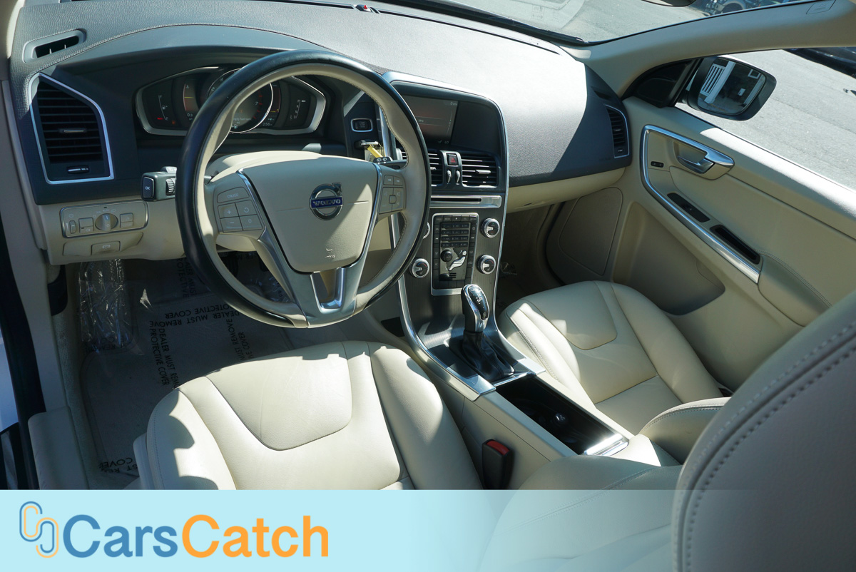 CARSCATCH - Used vehicle - SUV VOLVO XC60 2016