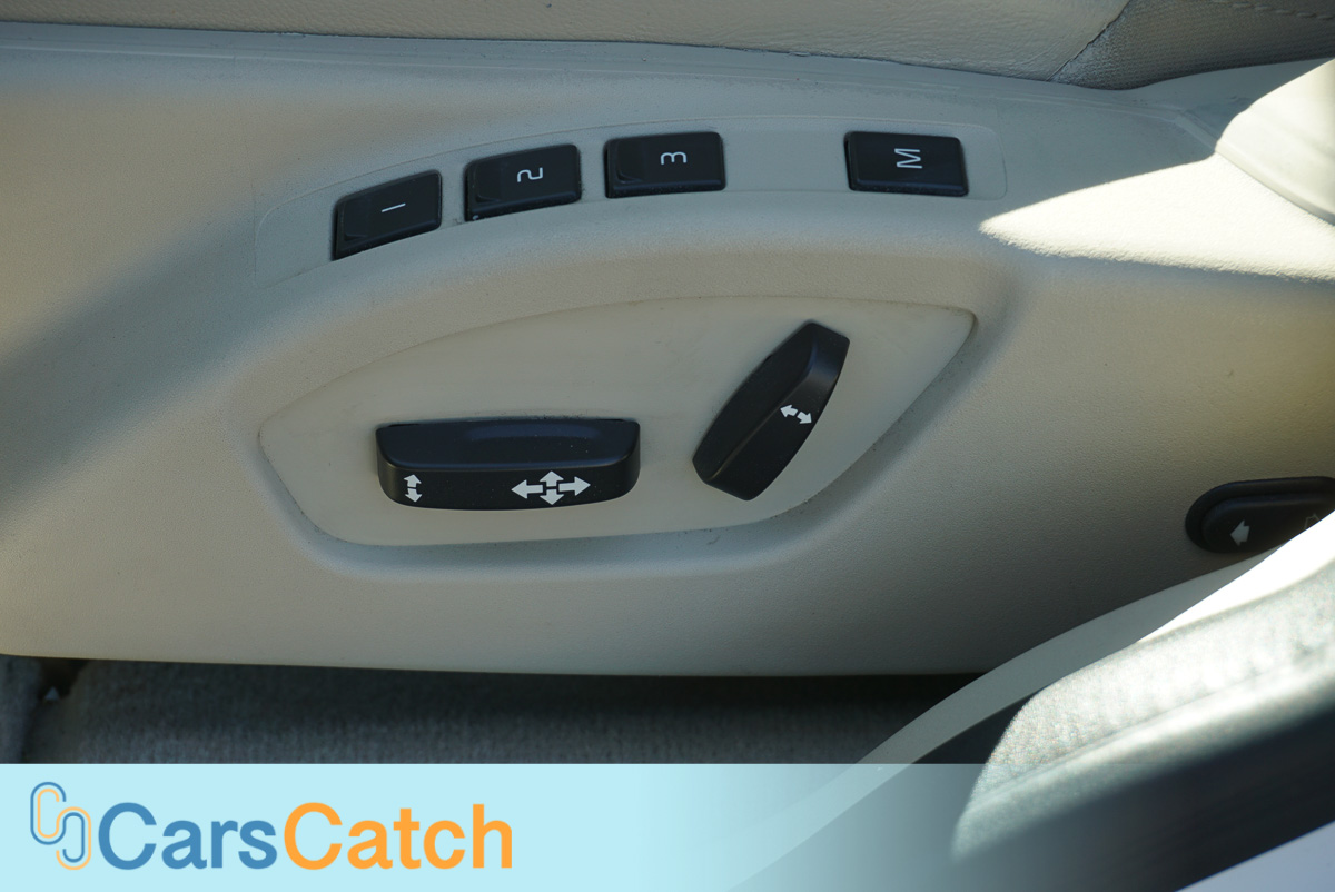 CARSCATCH - Used vehicle - SUV VOLVO XC60 2016