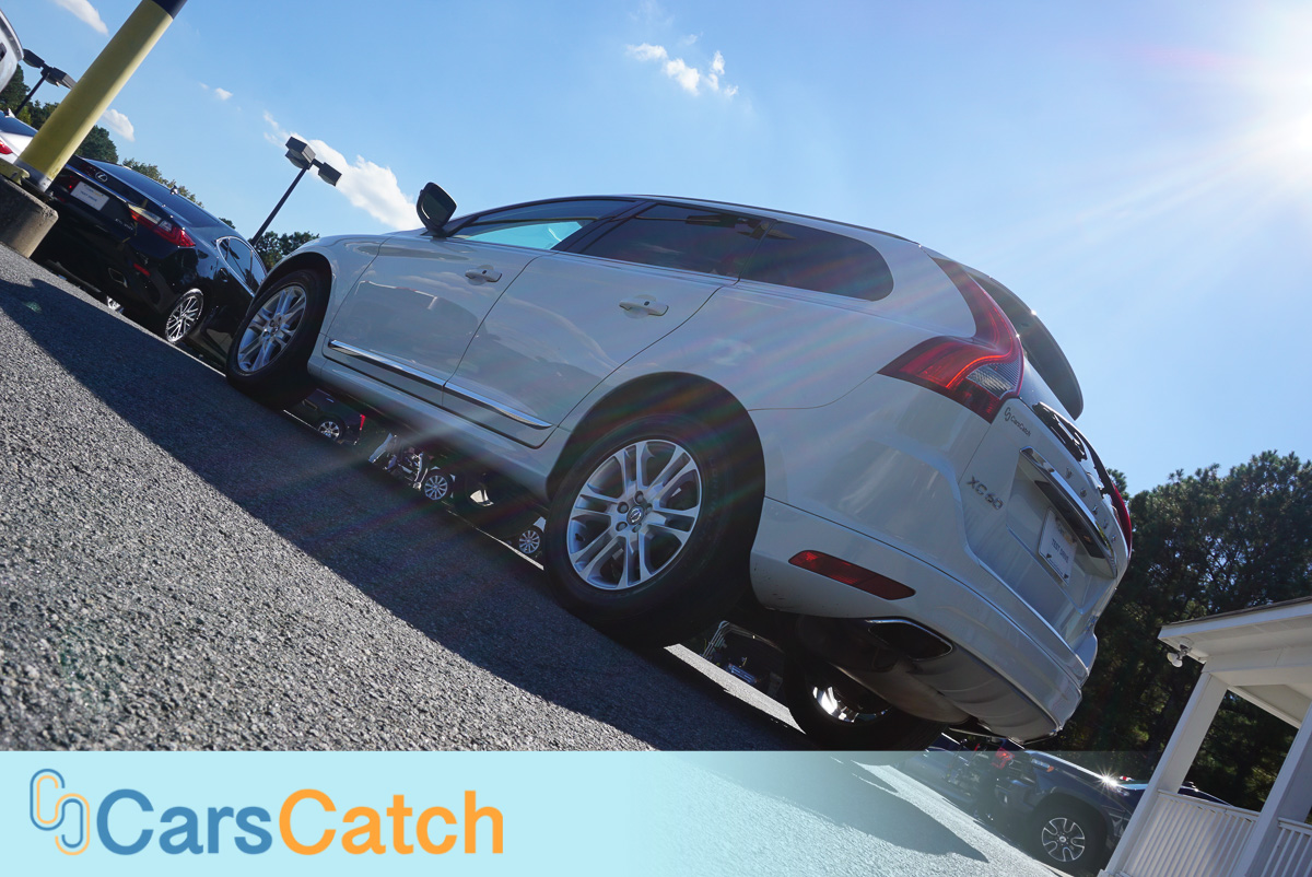 CARSCATCH - Used vehicle - SUV VOLVO XC60 2016