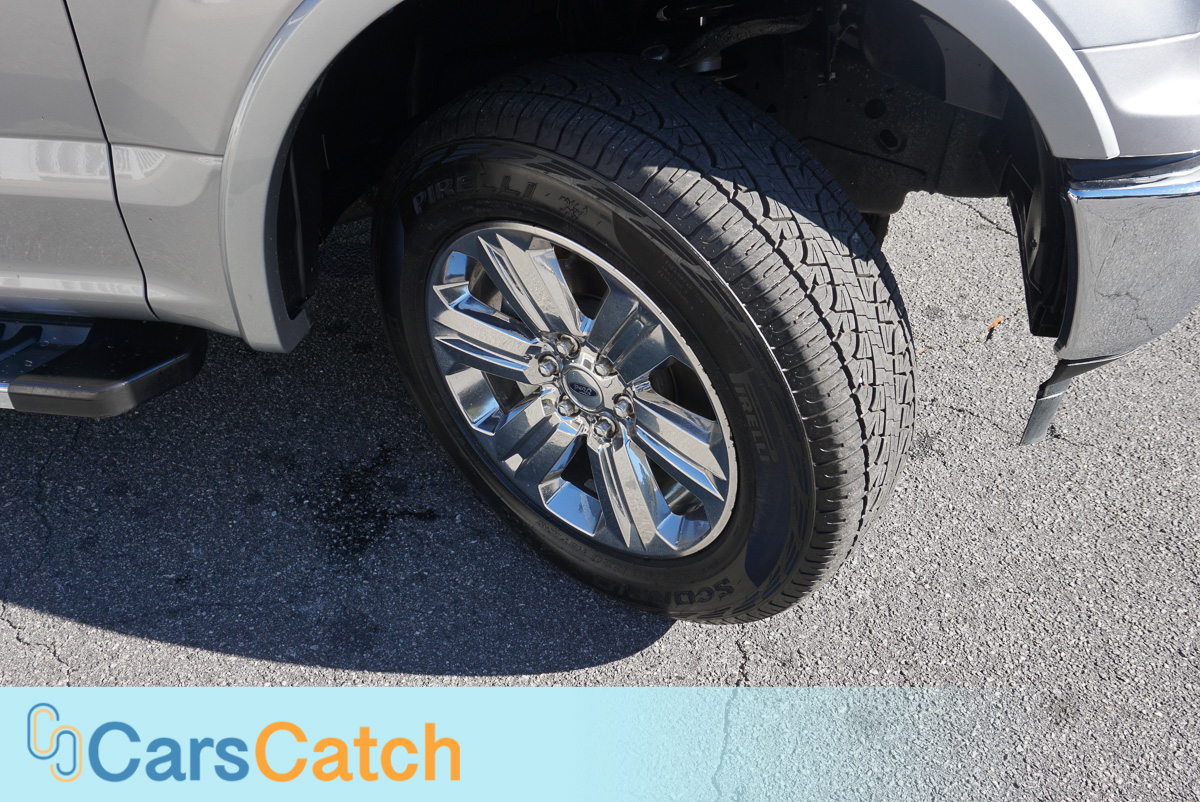 CARSCATCH - Used vehicle - Truck FORD F-150 2020