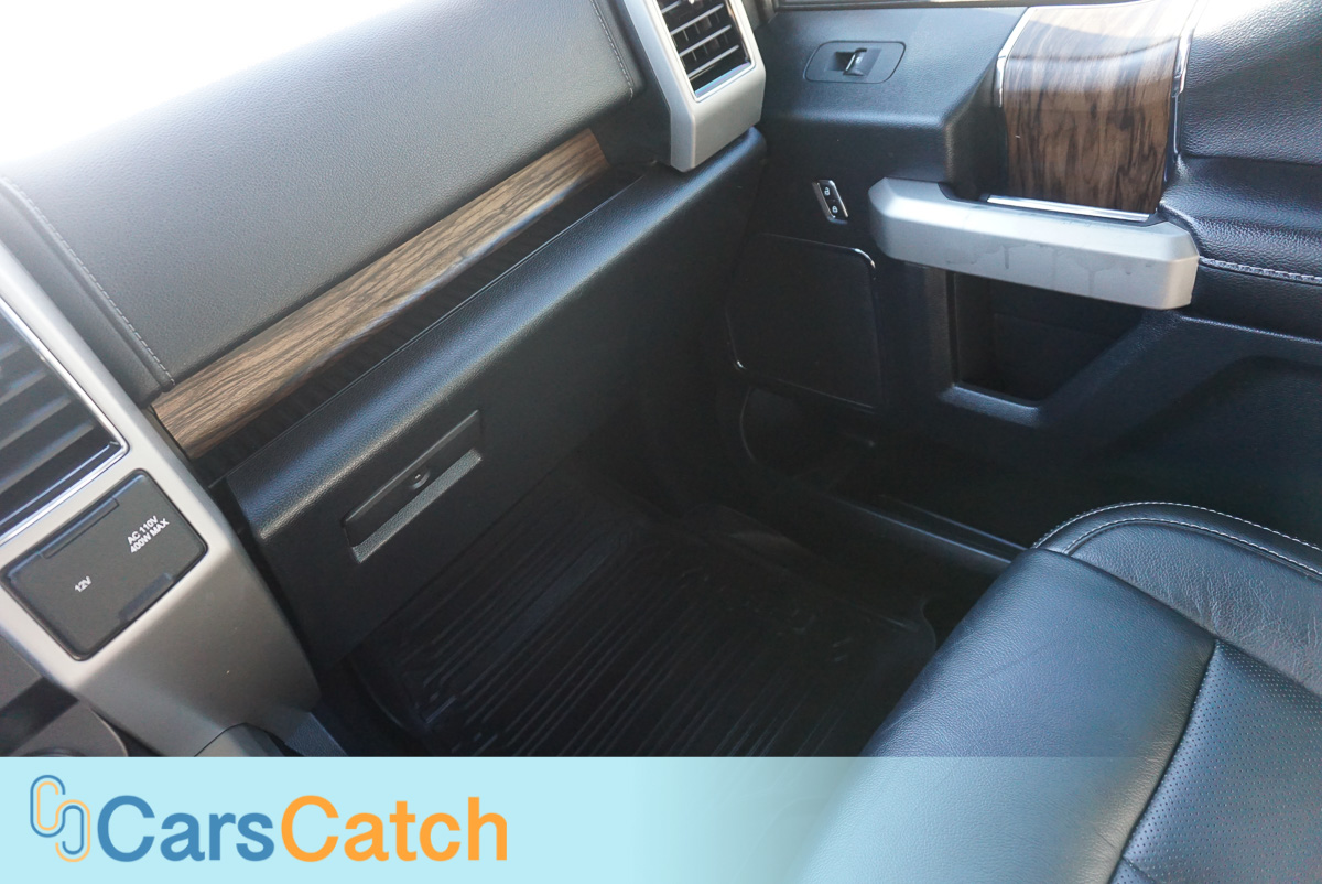 CARSCATCH - Used vehicle - Truck FORD F-150 2020