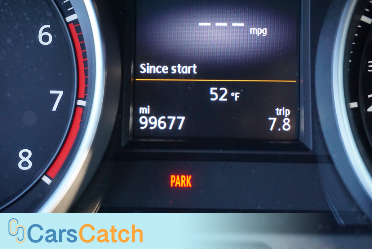 CARSCATCH - Used vehicle - Sedan VOLKSWAGEN GOLF GTI 2016