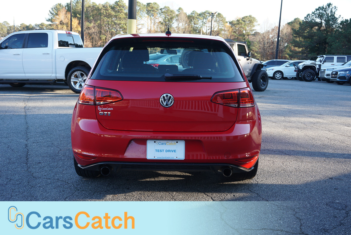 CARSCATCH - Used vehicle - Sedan VOLKSWAGEN GOLF GTI 2016