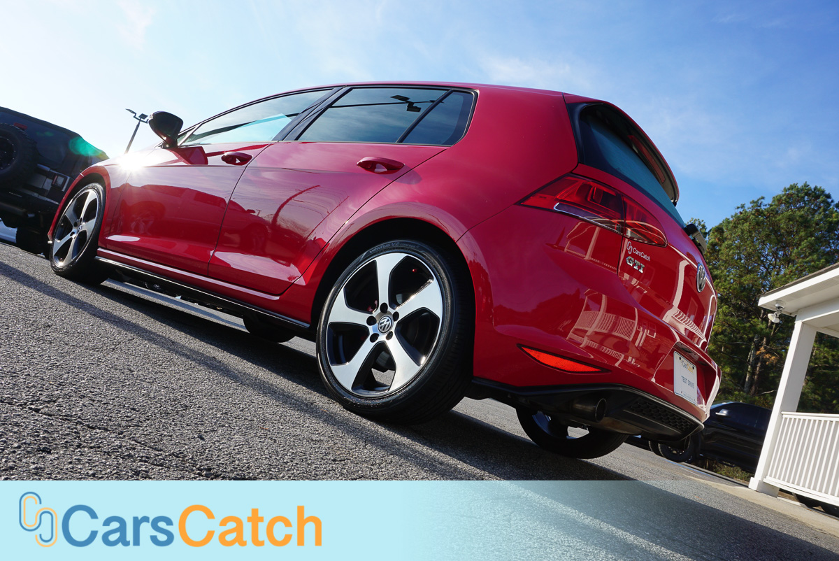 CARSCATCH - Used vehicle - Sedan VOLKSWAGEN GOLF GTI 2016