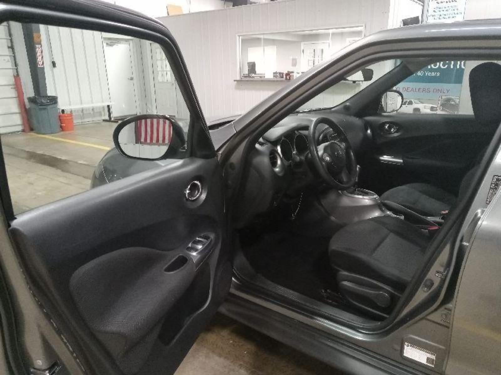 Car Connection Superstore - Used vehicle - Wagon NISSAN JUKE 2013