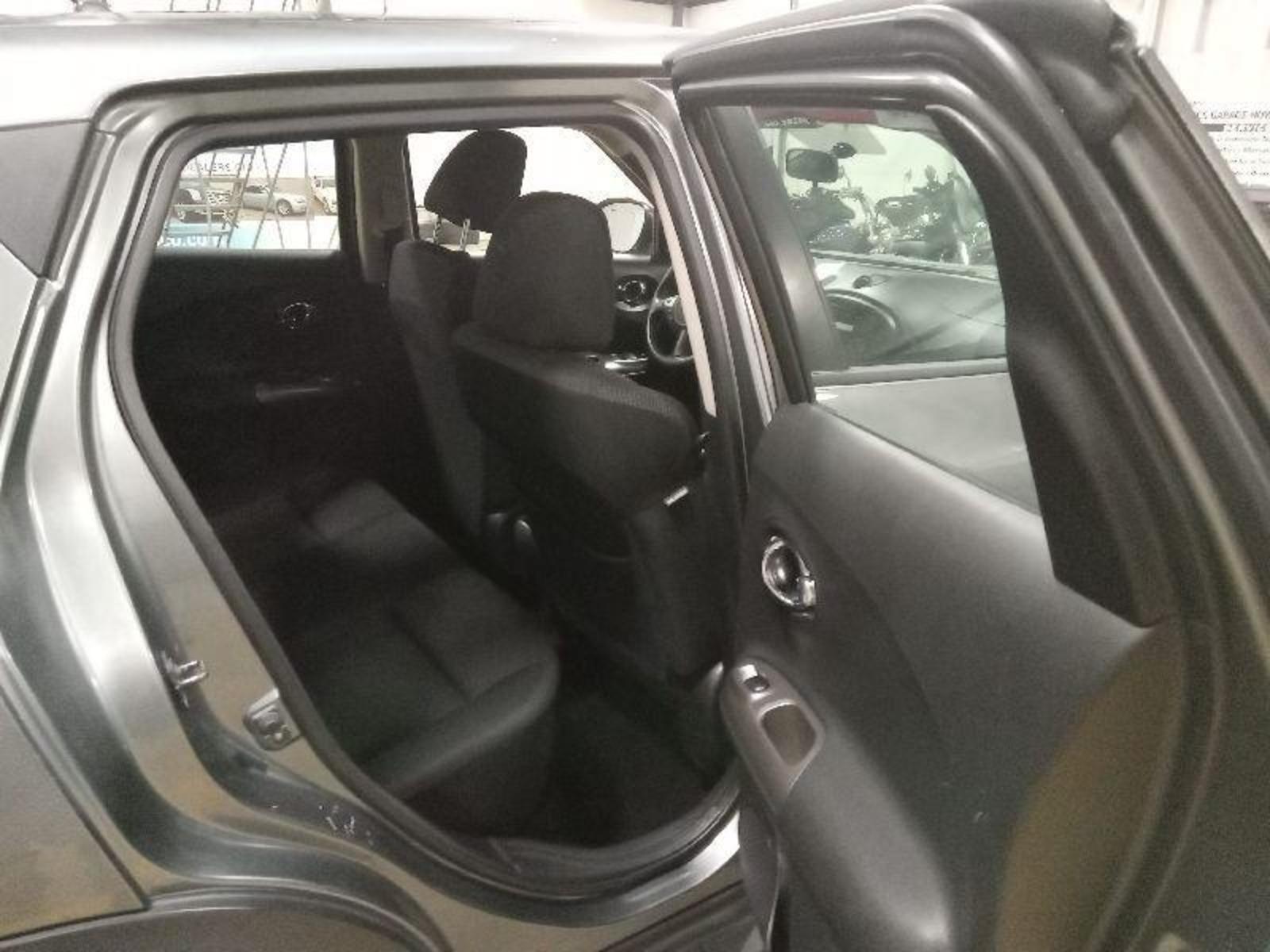 Car Connection Superstore - Used vehicle - Wagon NISSAN JUKE 2013