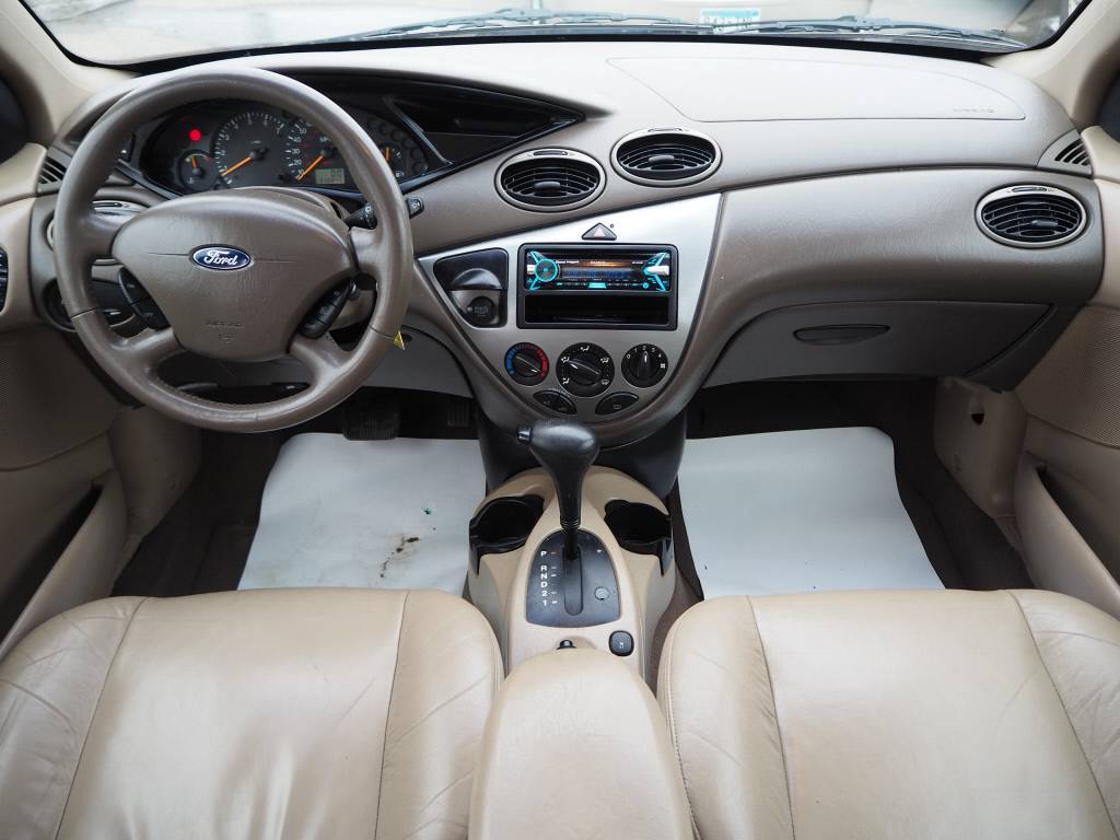 JP Motors Inc DBA Mathison Motors - Used vehicle - Sedan Ford Focus 2002