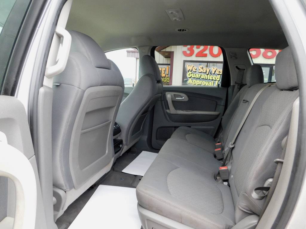 JP Motors Inc DBA Mathison Motors - Used vehicle - SUV CHEVROLET TRAVERSE 2010