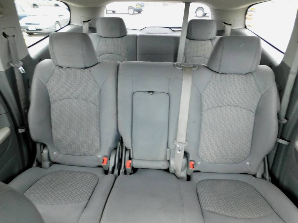 JP Motors Inc DBA Mathison Motors - Used vehicle - SUV CHEVROLET TRAVERSE 2010