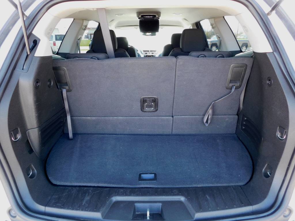 JP Motors Inc DBA Mathison Motors - Used vehicle - SUV CHEVROLET TRAVERSE 2011