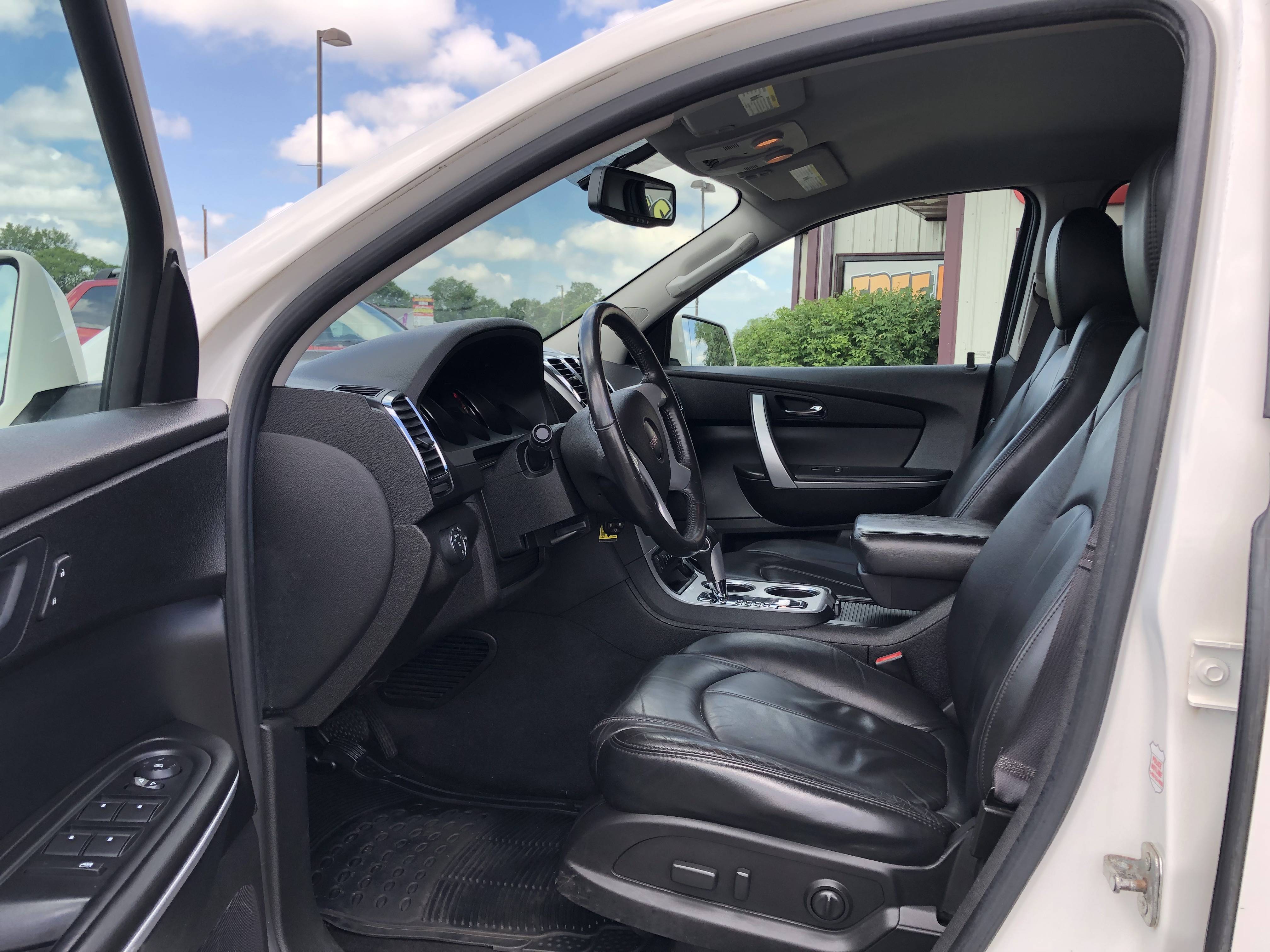 JP Motors Inc DBA Mathison Motors - Used vehicle - SUV GMC ACADIA 2011