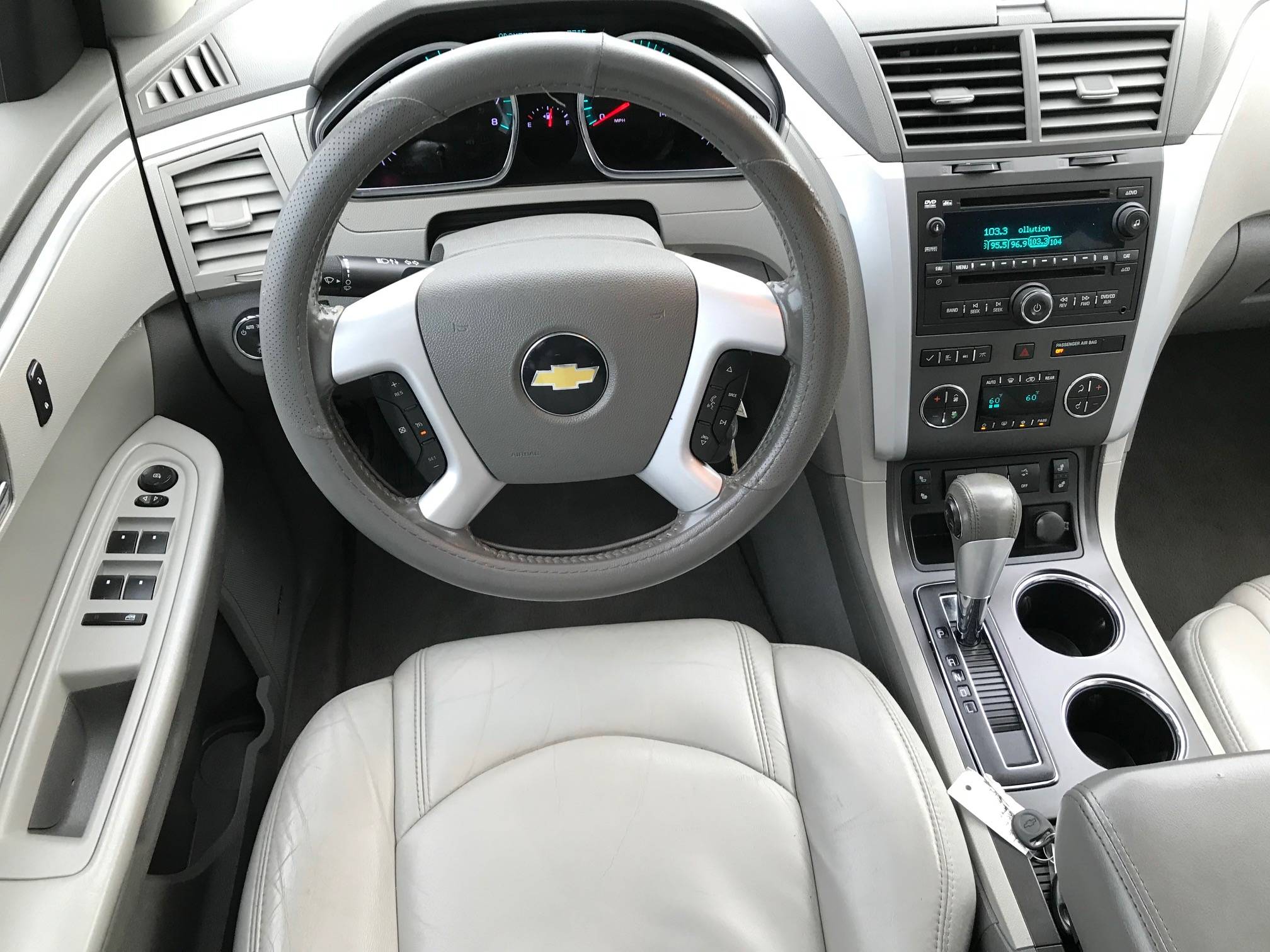 JP Motors Inc DBA Mathison Motors - Used vehicle - SUV Chevrolet Traverse 2010