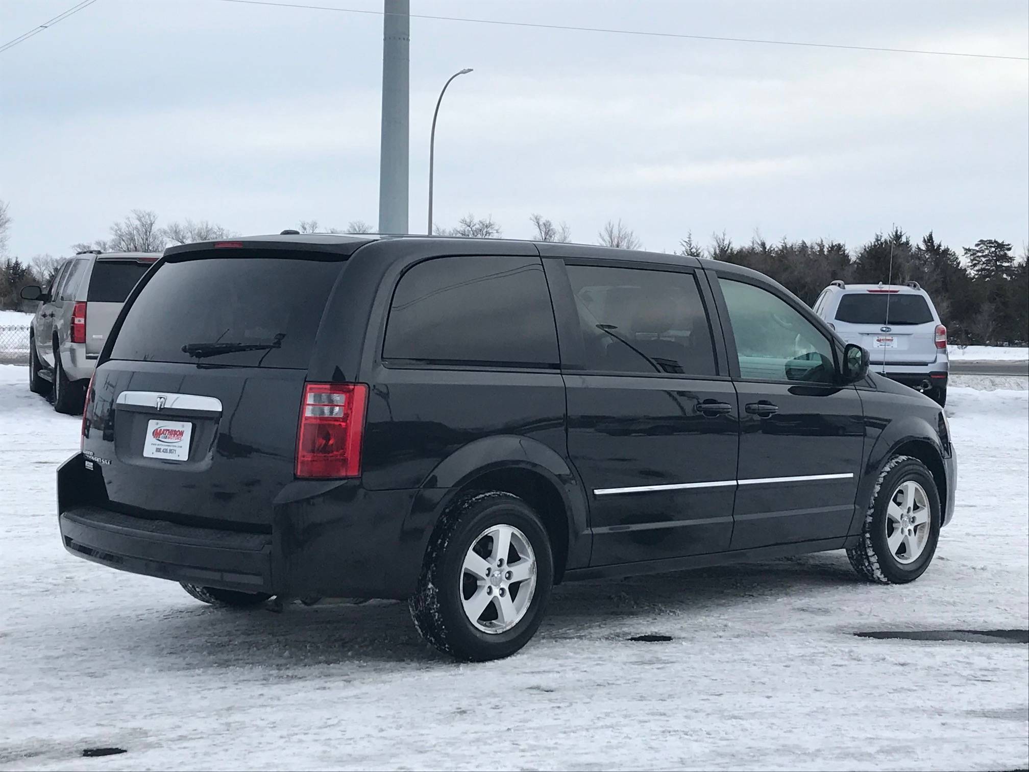 JP Motors Inc DBA Mathison Motors - Used vehicle - Passenger Van Dodge Grand Caravan 2008