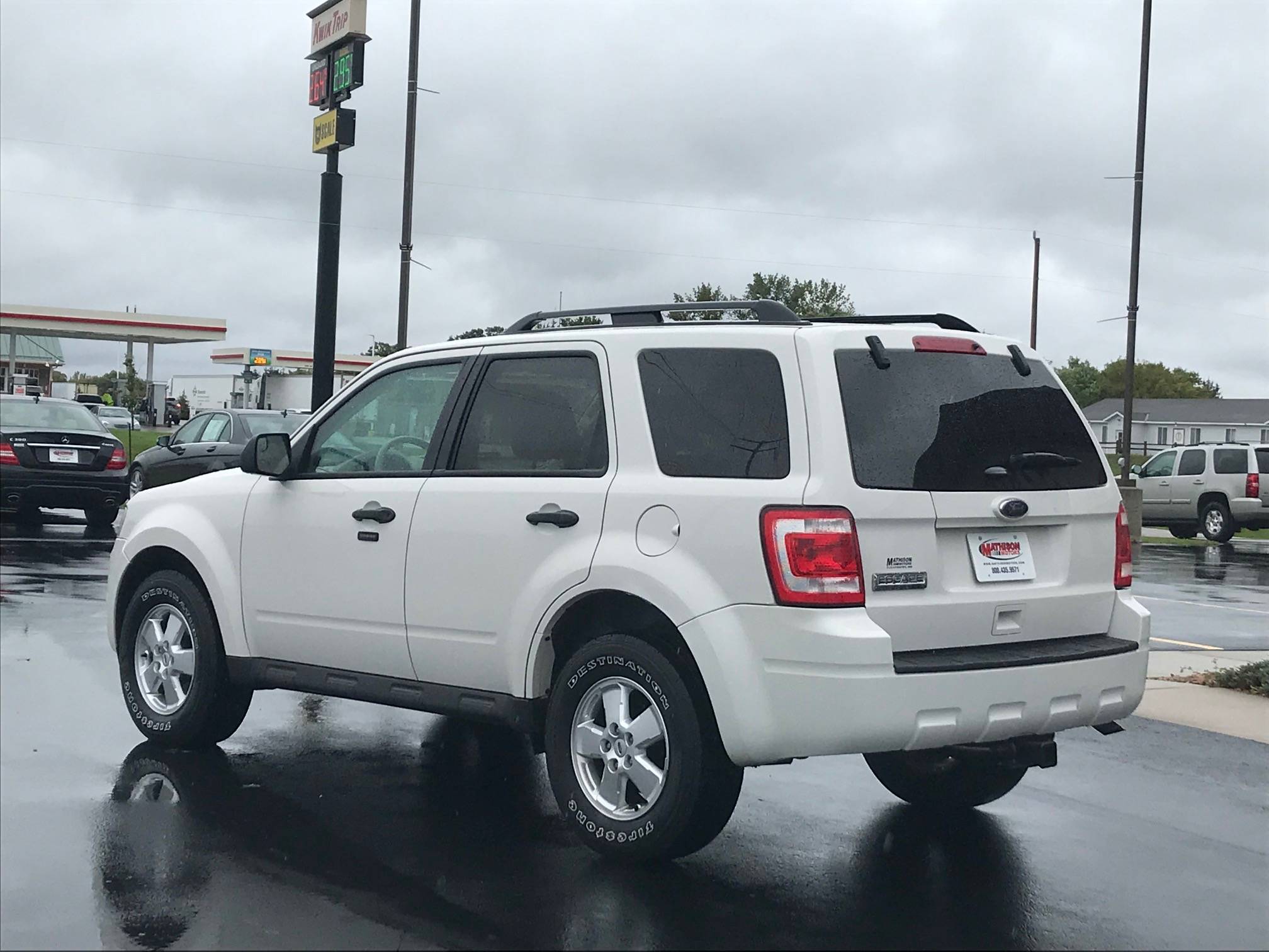 JP Motors Inc DBA Mathison Motors - Used vehicle - SUV Ford Escape 2011