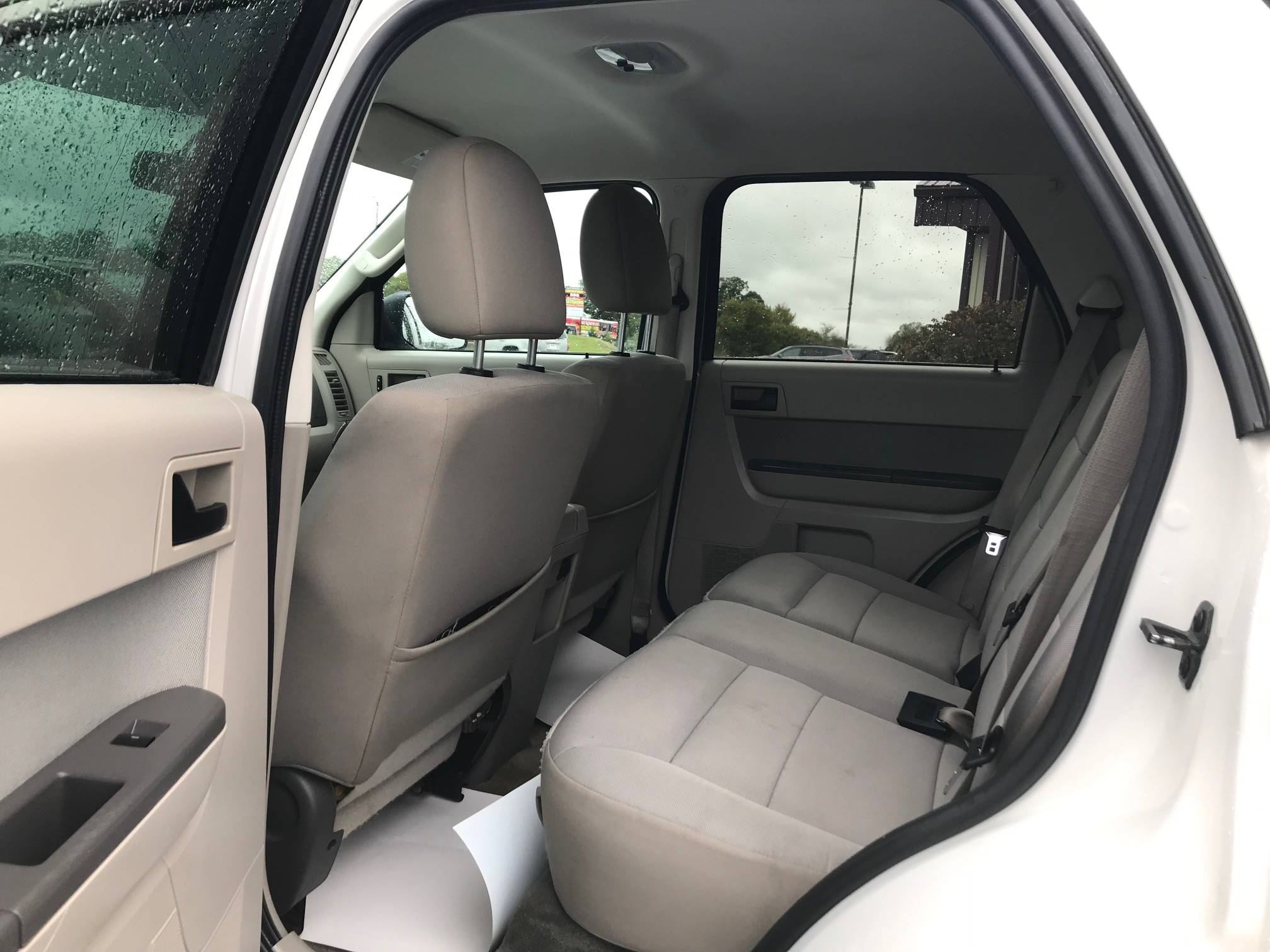 JP Motors Inc DBA Mathison Motors - Used vehicle - SUV Ford Escape 2011