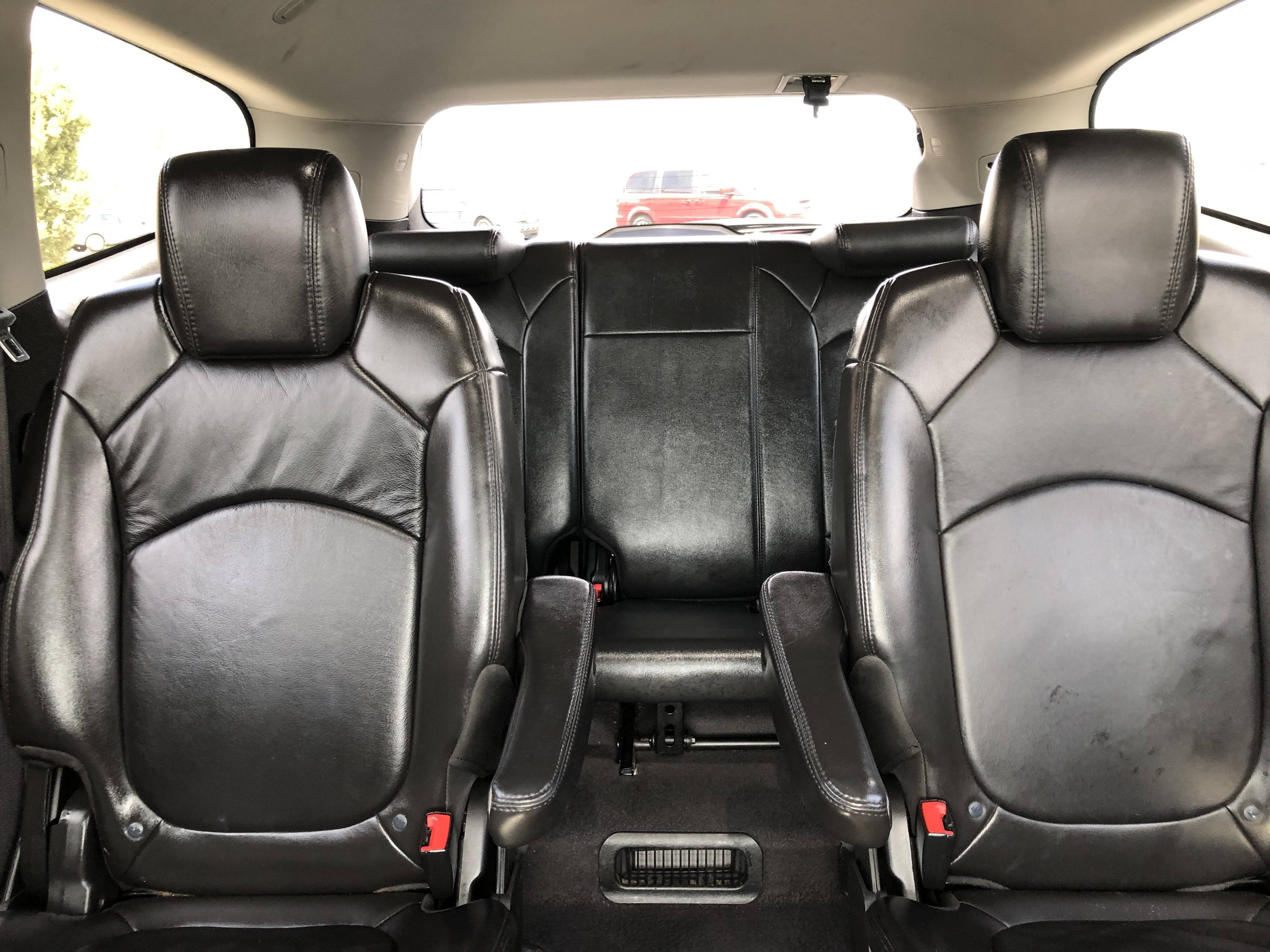 JP Motors Inc DBA Mathison Motors - Used vehicle - SUV Chevrolet Traverse 2010