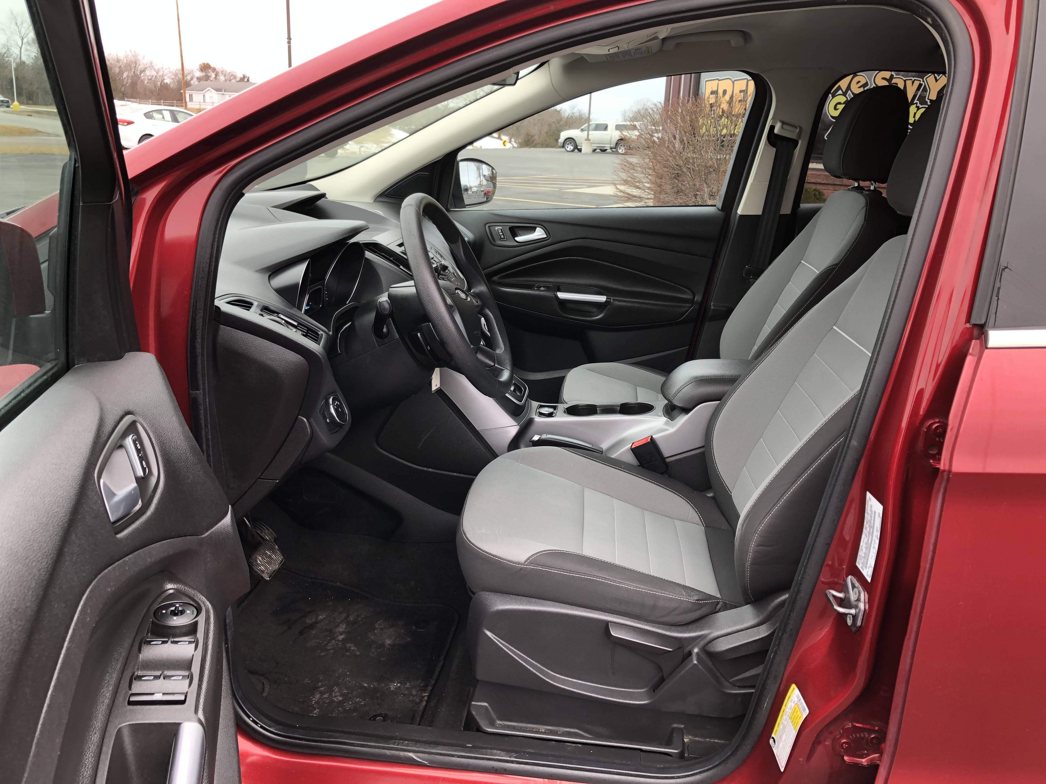 JP Motors Inc DBA Mathison Motors - Used vehicle - SUV Ford Escape 2013