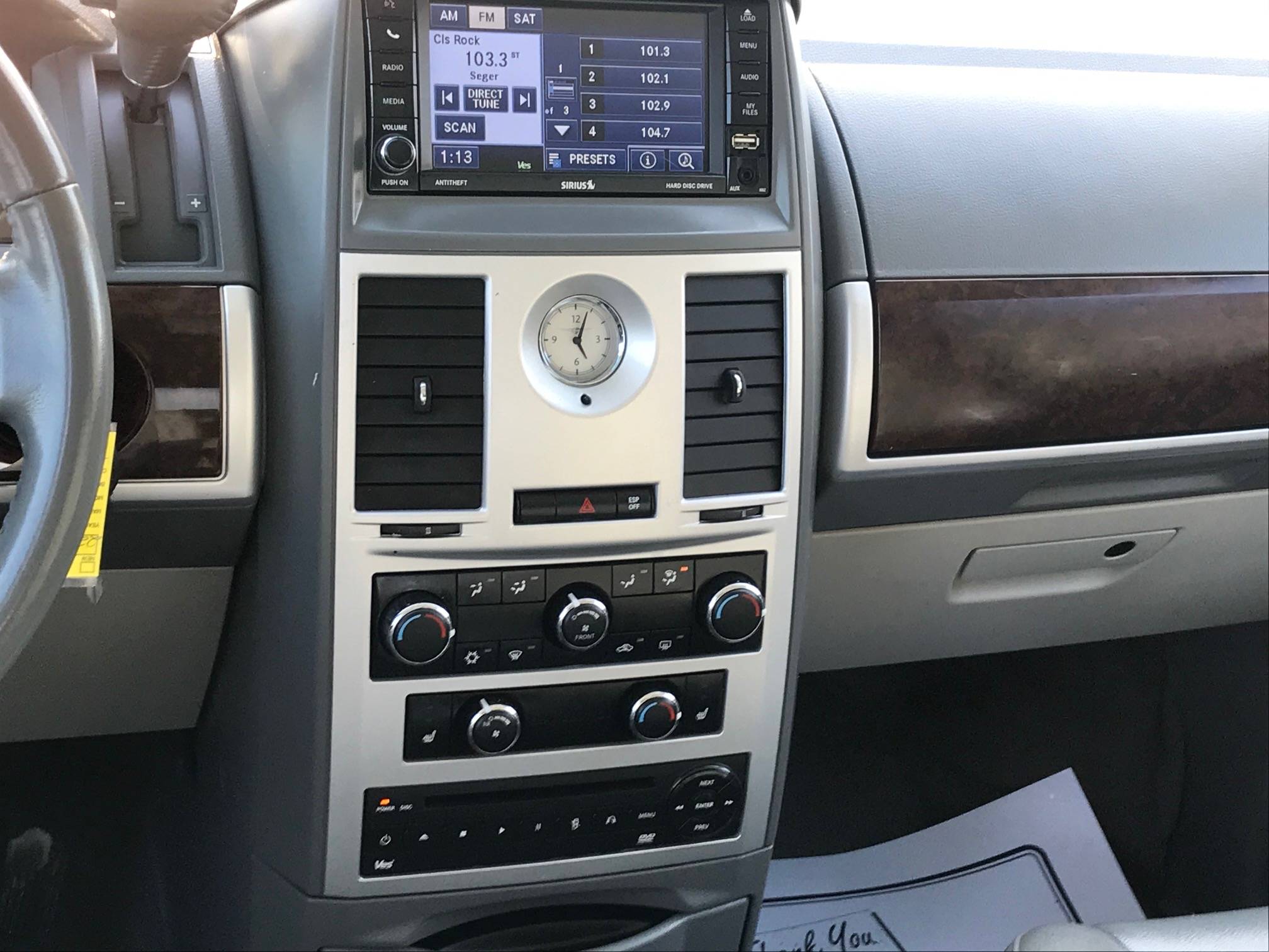 JP Motors Inc DBA Mathison Motors - Used vehicle - Passenger Van CHRYSLER TOWN AND COUNTRY 2010