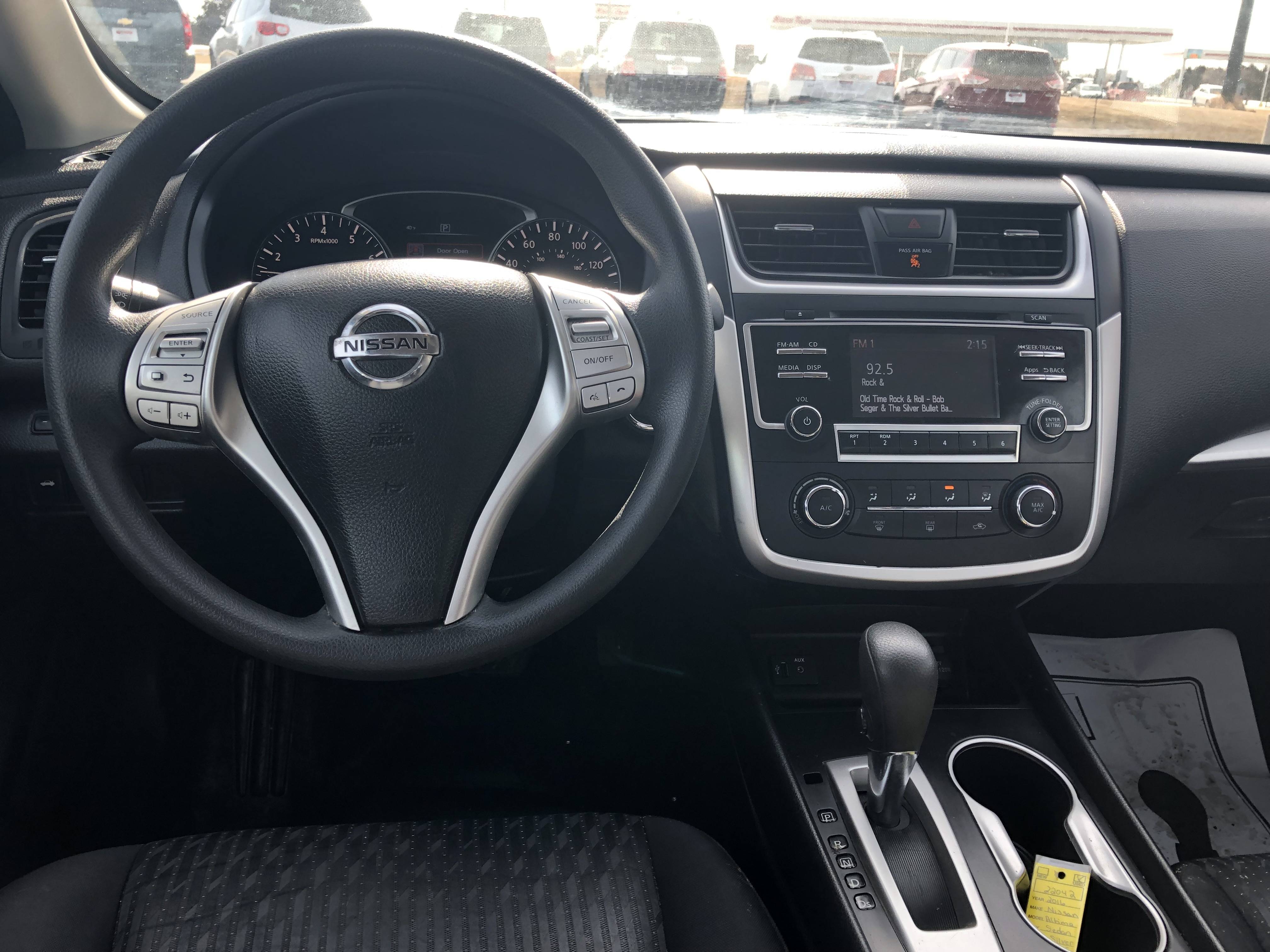 JP Motors Inc DBA Mathison Motors - Used vehicle - Sedan Nissan Altima 2016