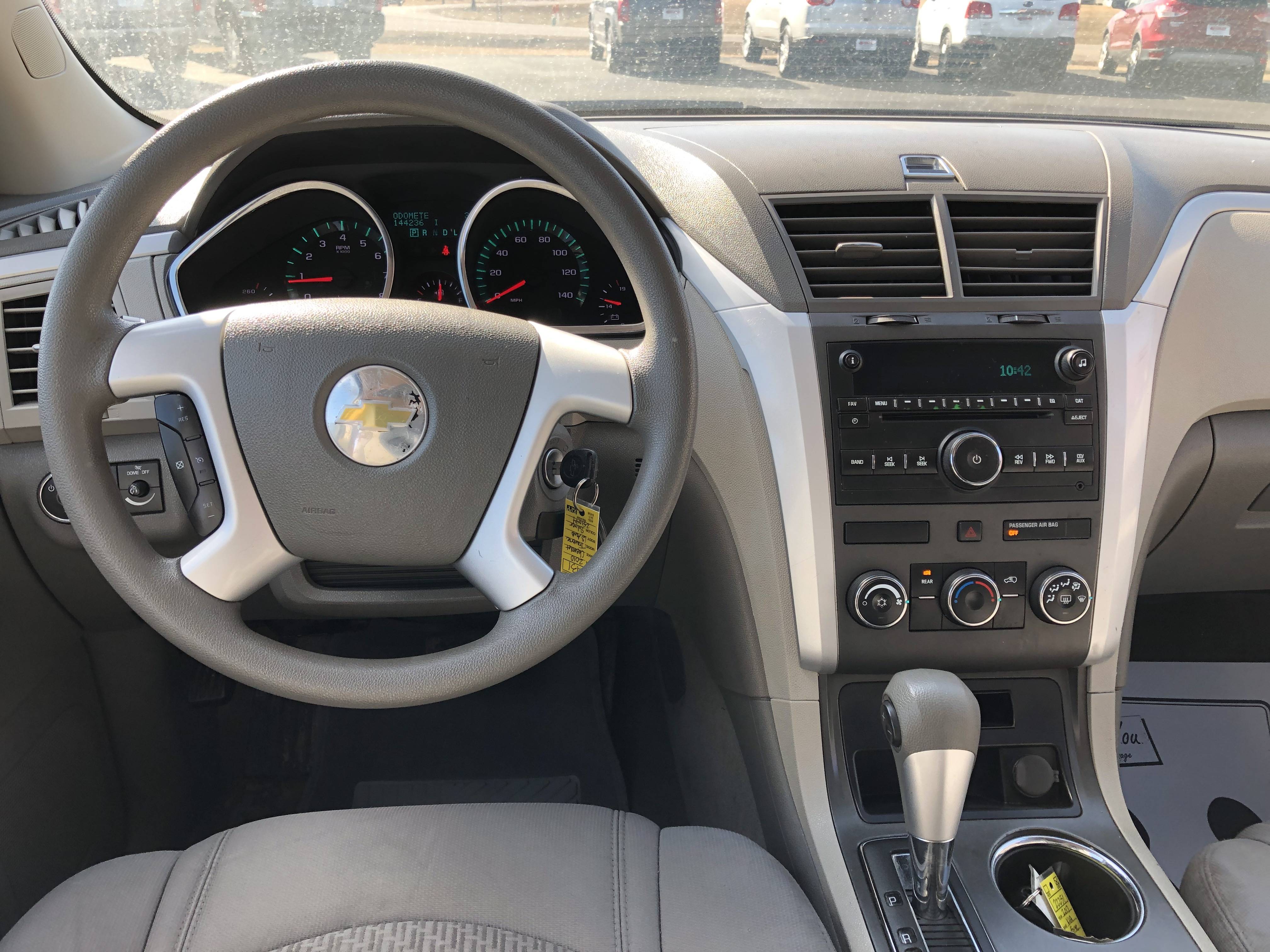 JP Motors Inc DBA Mathison Motors - Used vehicle - SUV Chevrolet Traverse 2010