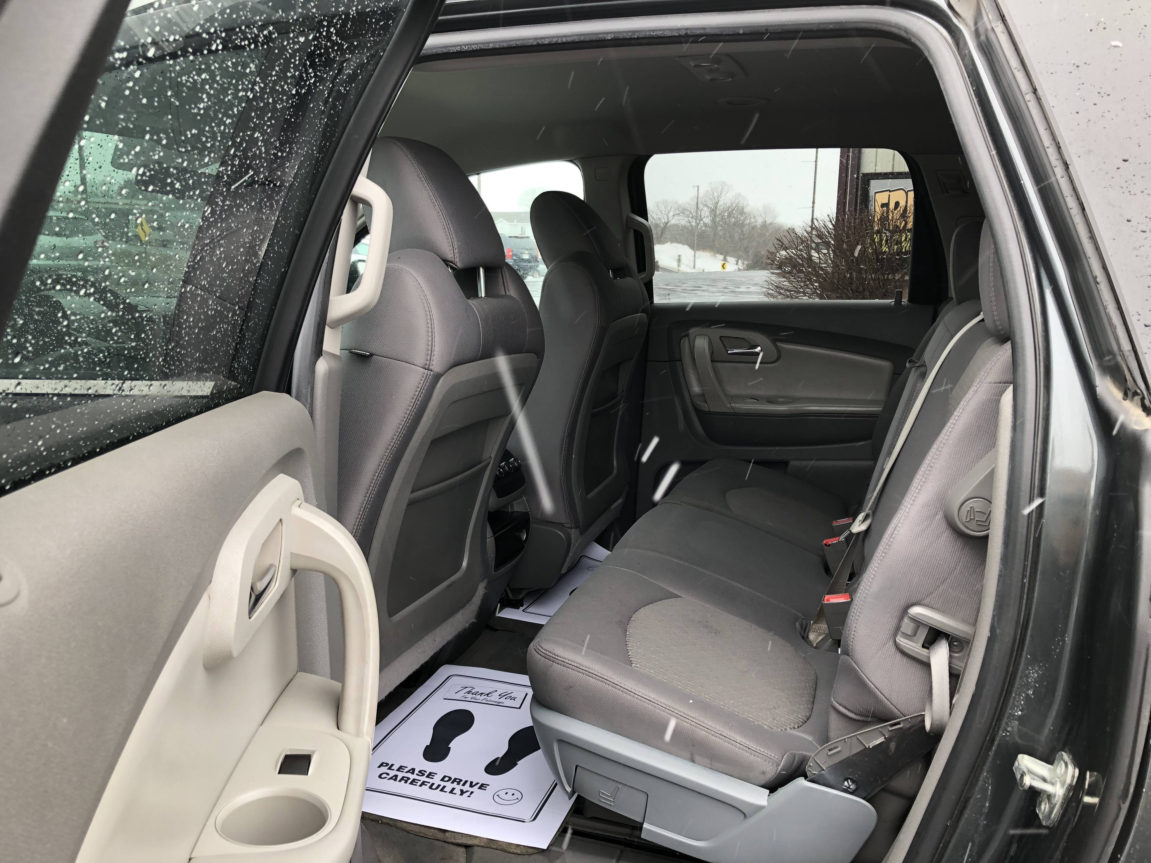 JP Motors Inc DBA Mathison Motors - Used vehicle - SUV Chevrolet Traverse 2010