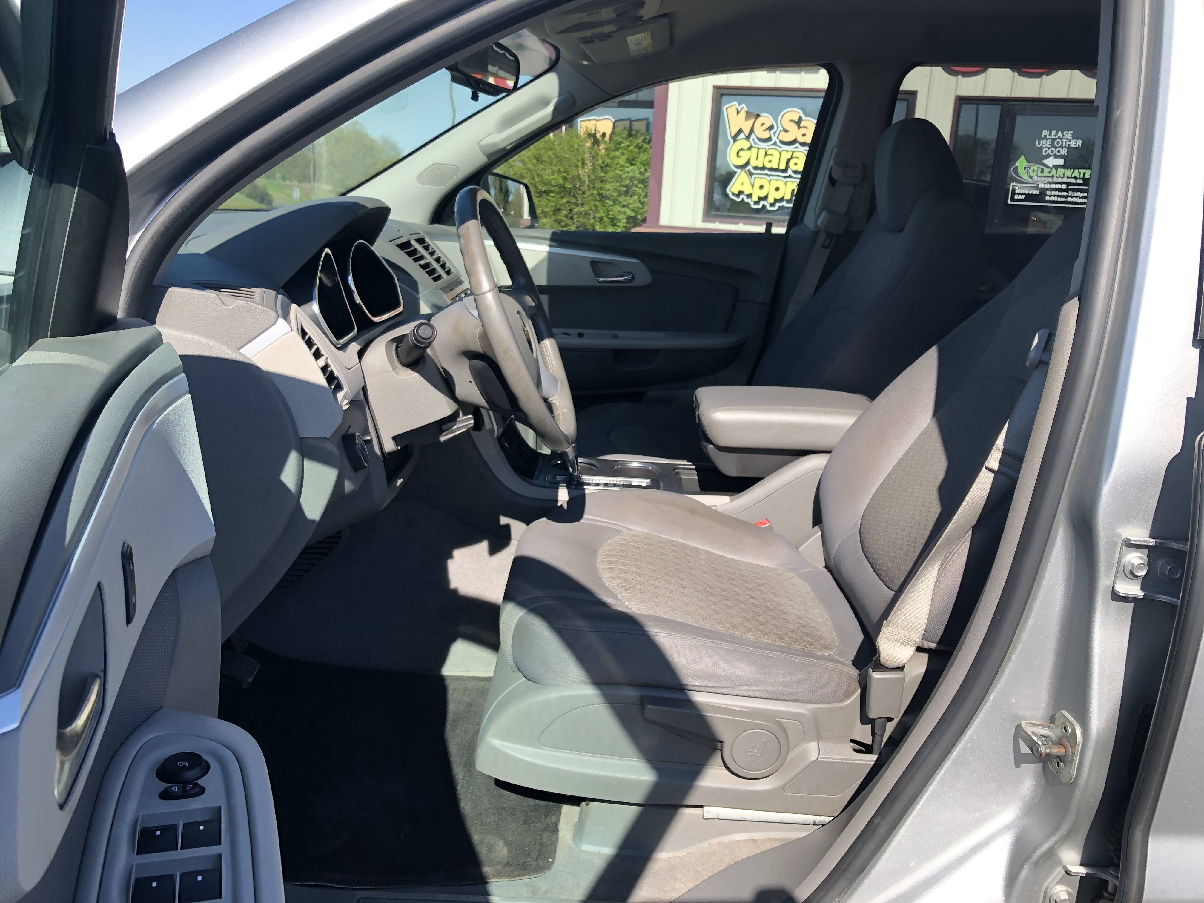 JP Motors Inc DBA Mathison Motors - Used vehicle - SUV Chevrolet Traverse 2011