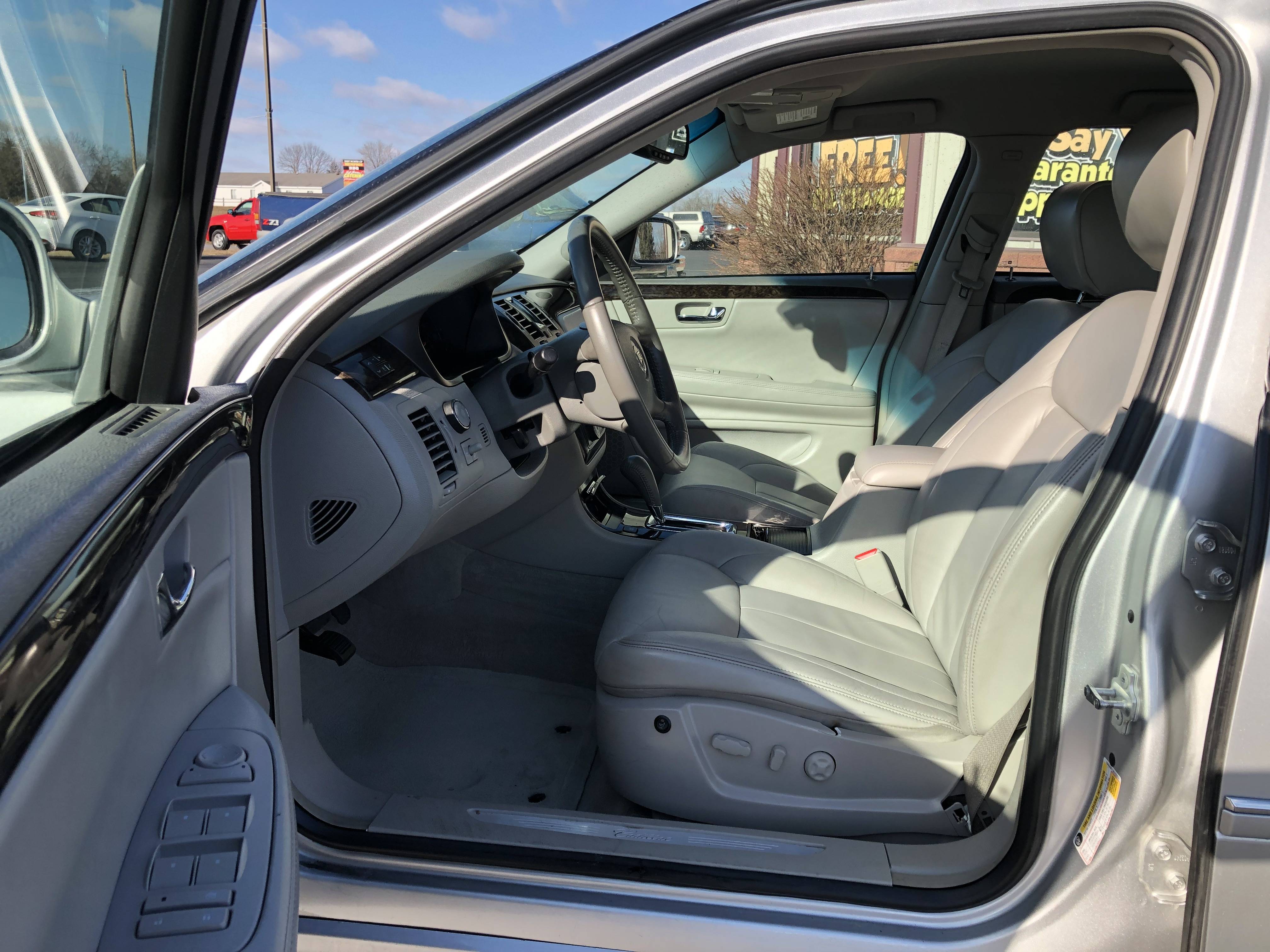 JP Motors Inc DBA Mathison Motors - Used vehicle - Sedan Cadillac DTS 2010