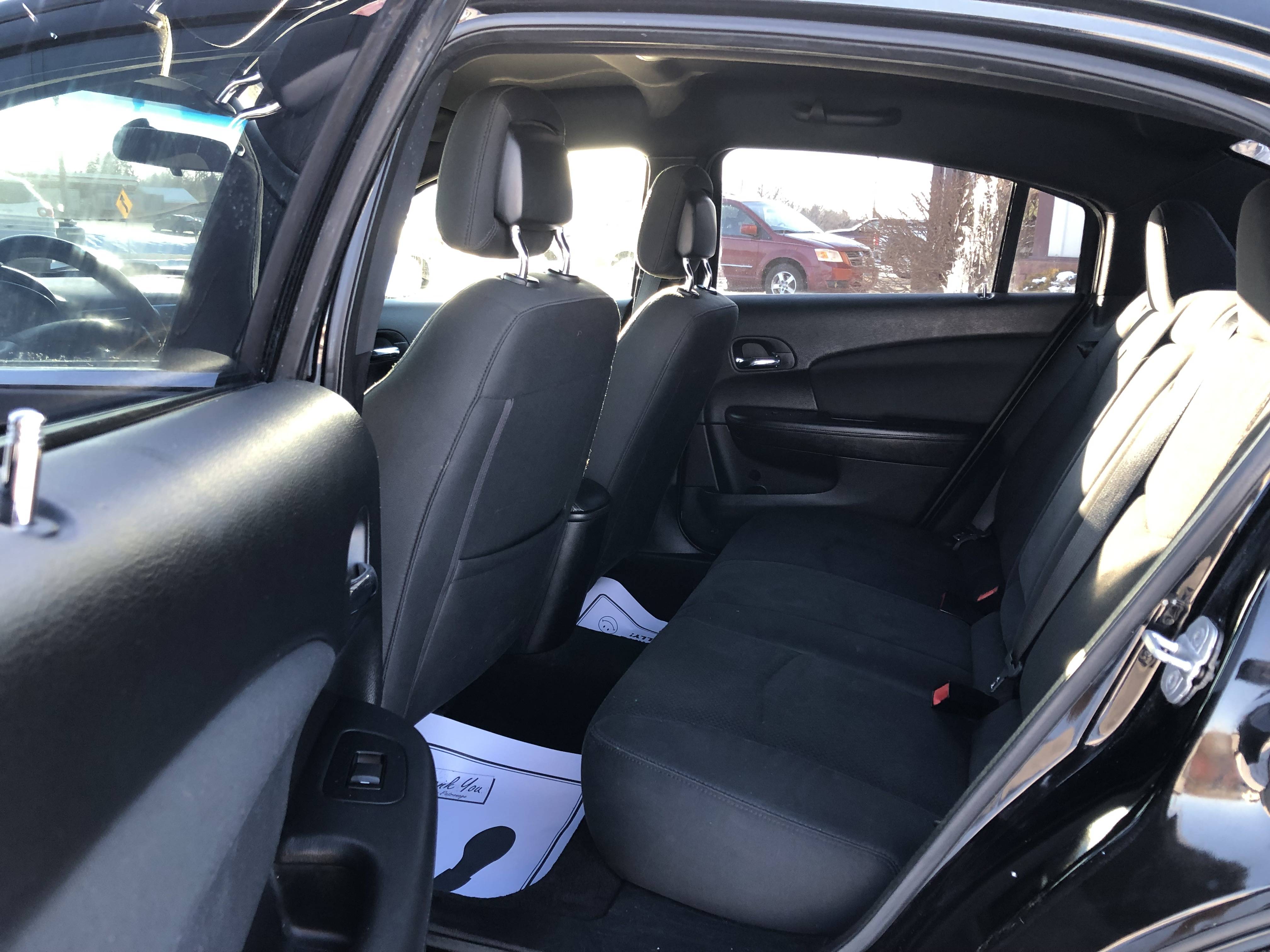 JP Motors Inc DBA Mathison Motors - Used vehicle - Sedan Chrysler 200 2011