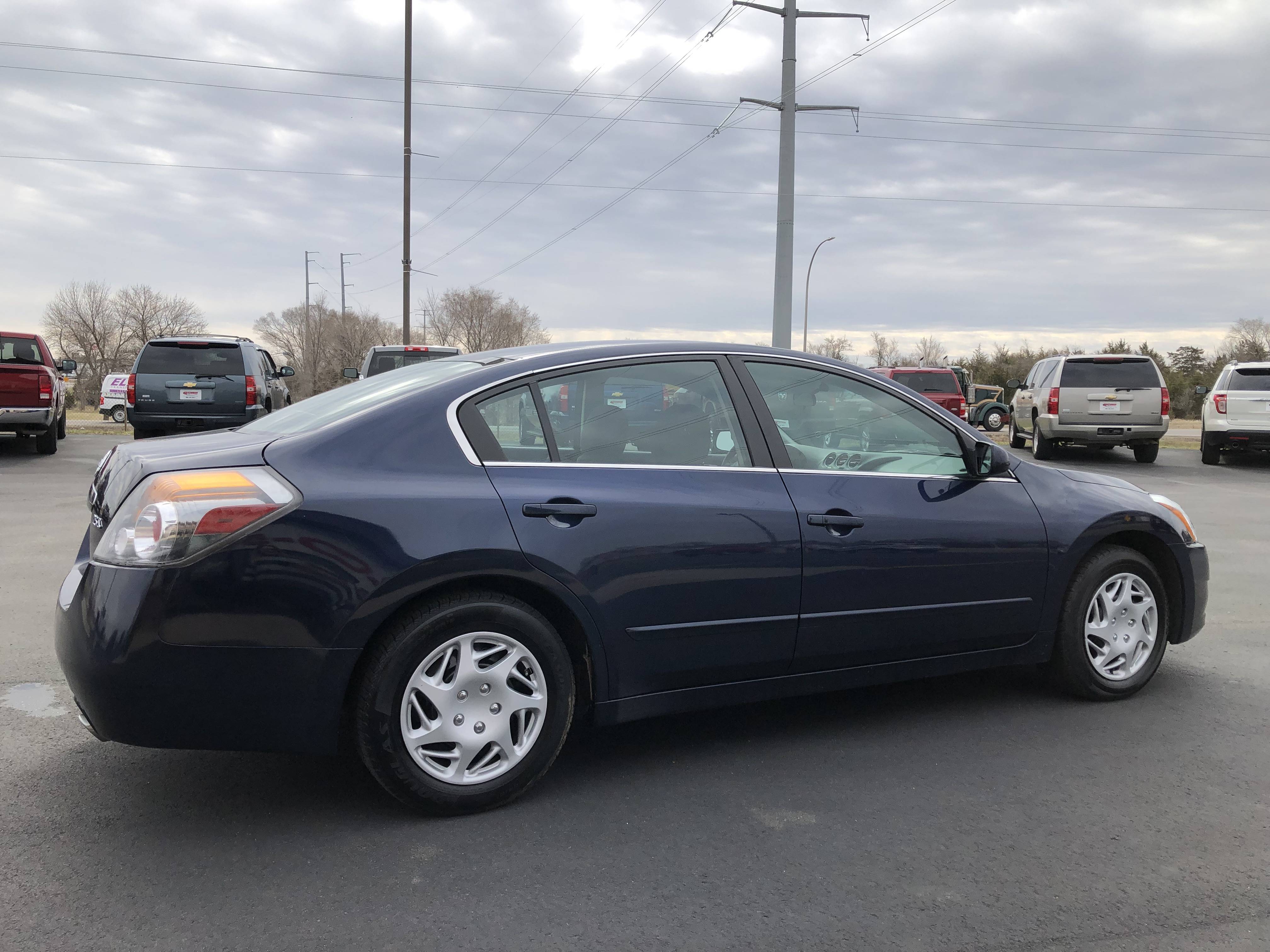 JP Motors Inc DBA Mathison Motors - Used vehicle - Sedan Nissan Altima 2012