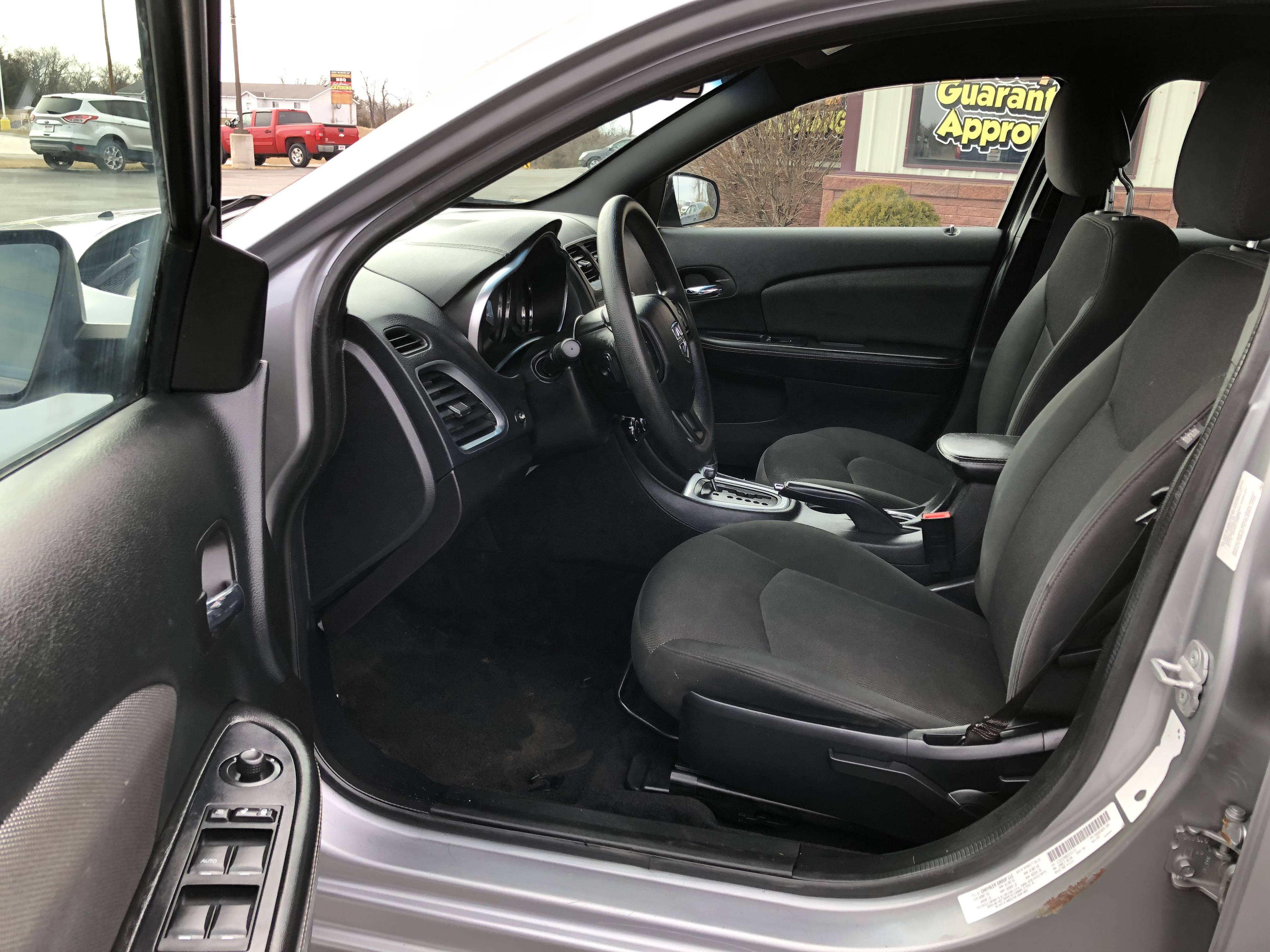 JP Motors Inc DBA Mathison Motors - Used vehicle - Sedan Dodge Avenger 2014