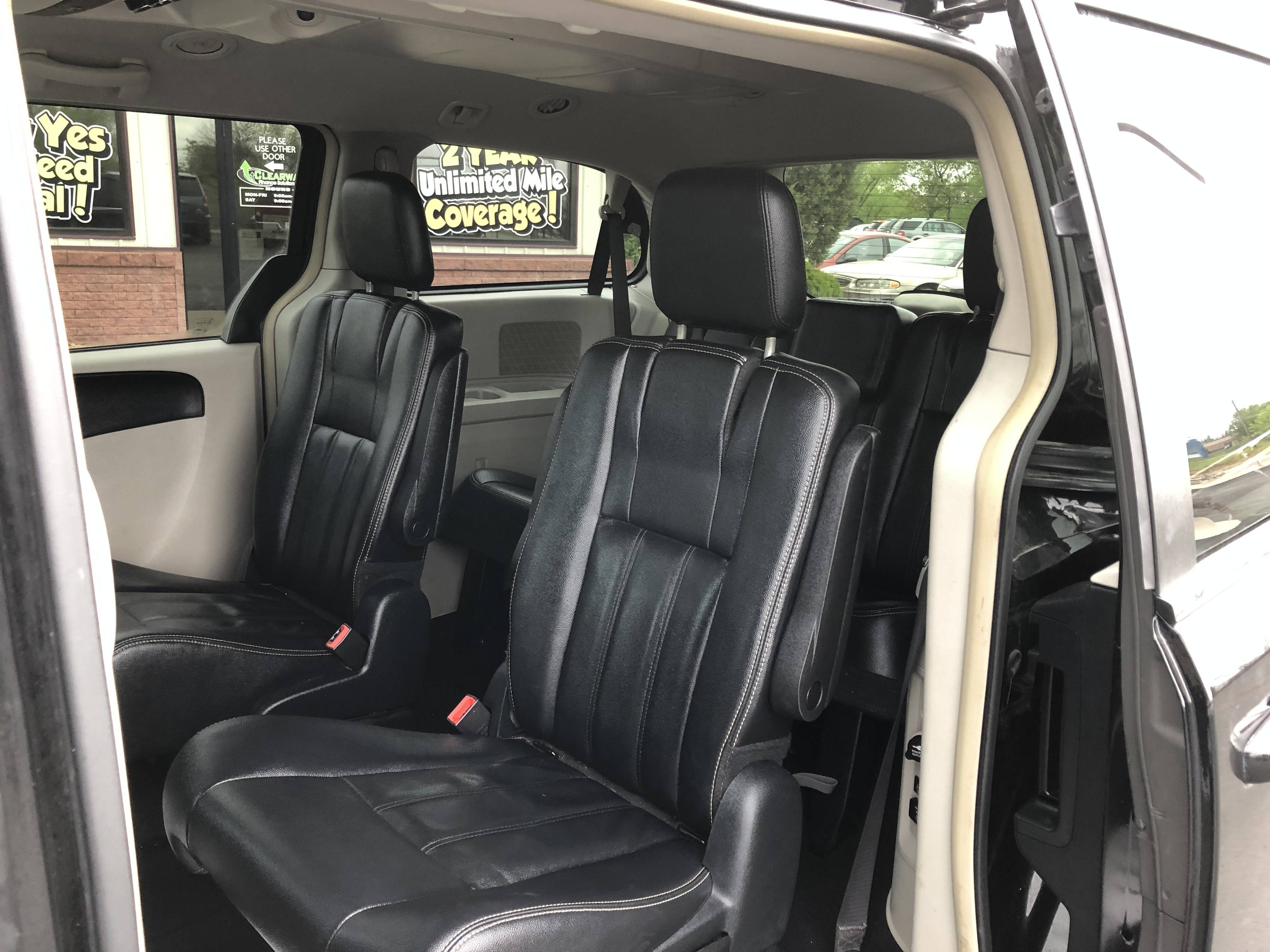 JP Motors Inc DBA Mathison Motors - Used vehicle - Passenger Van Chrysler Town AND Country 2016