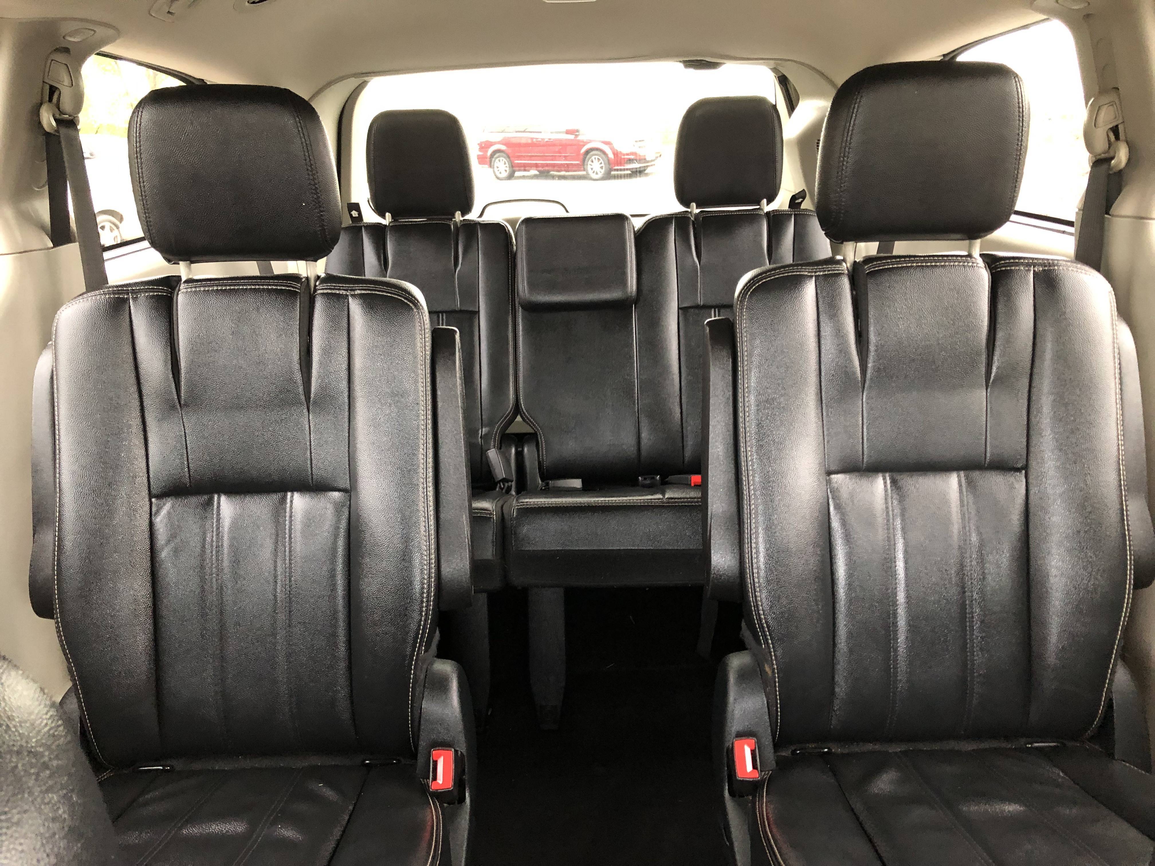 JP Motors Inc DBA Mathison Motors - Used vehicle - Passenger Van Chrysler Town AND Country 2016