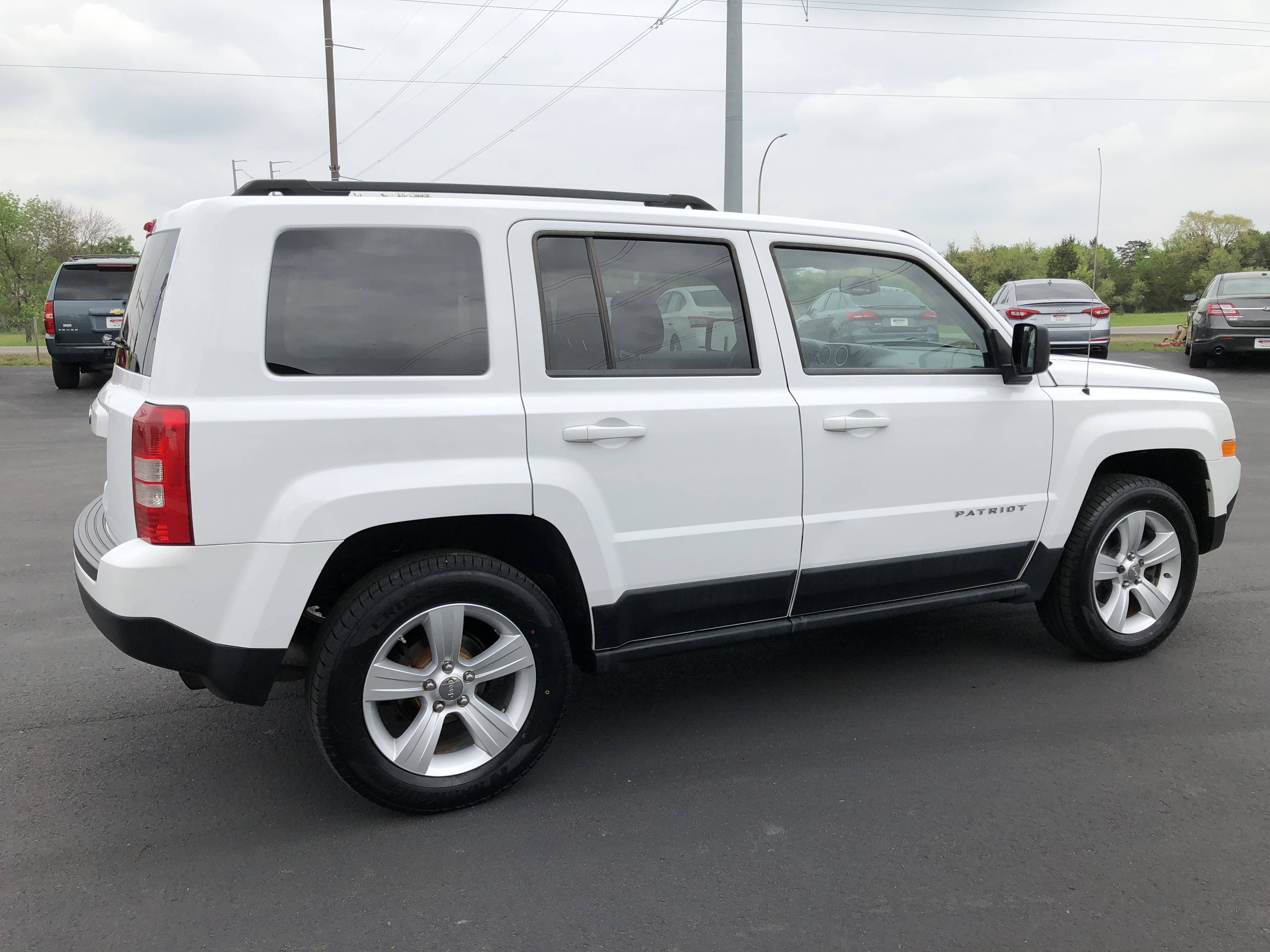 JP Motors Inc DBA Mathison Motors - Used vehicle - SUV Jeep Patriot 2011