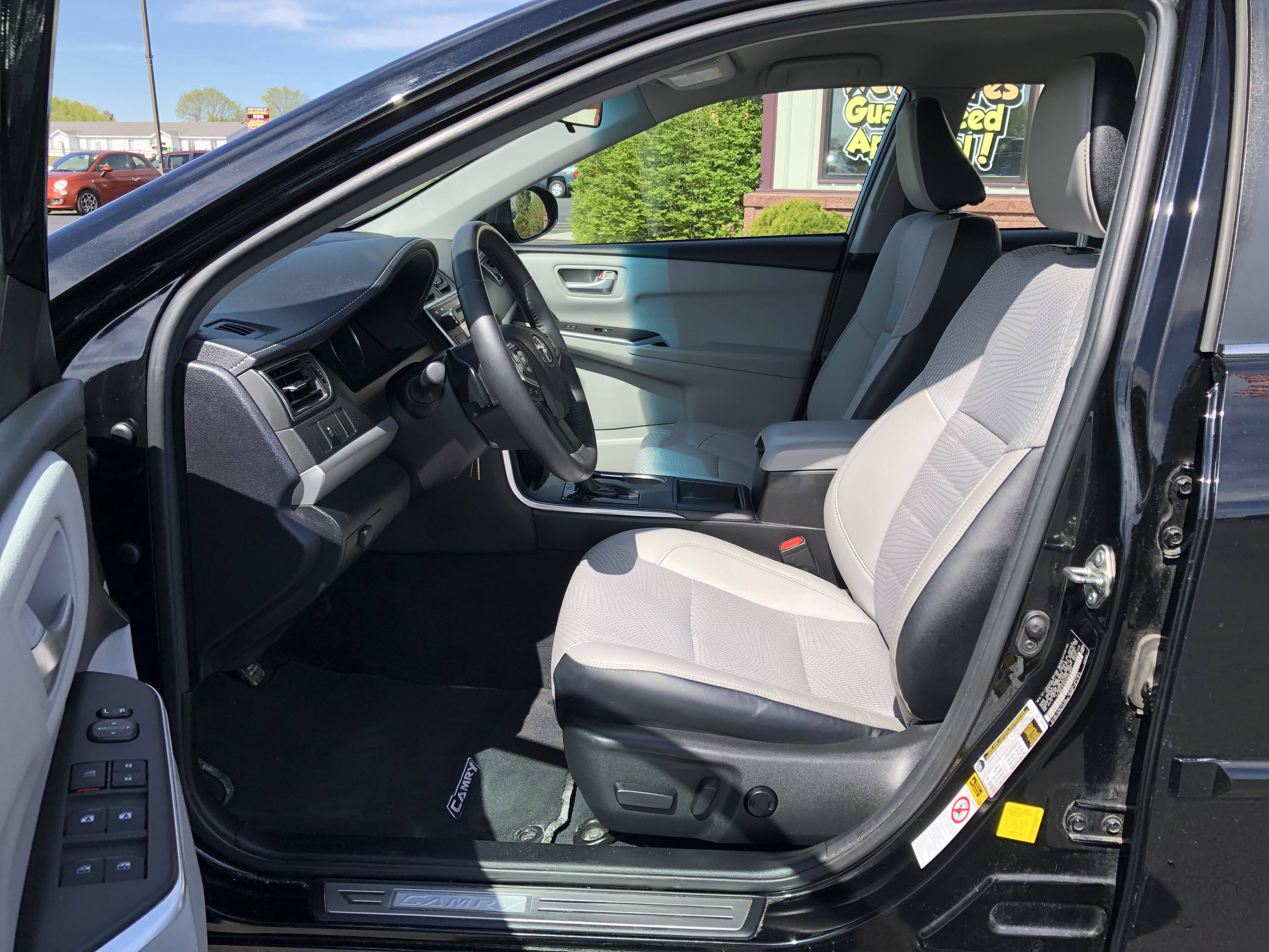 JP Motors Inc DBA Mathison Motors - Used vehicle - Sedan Toyota Camry 2017