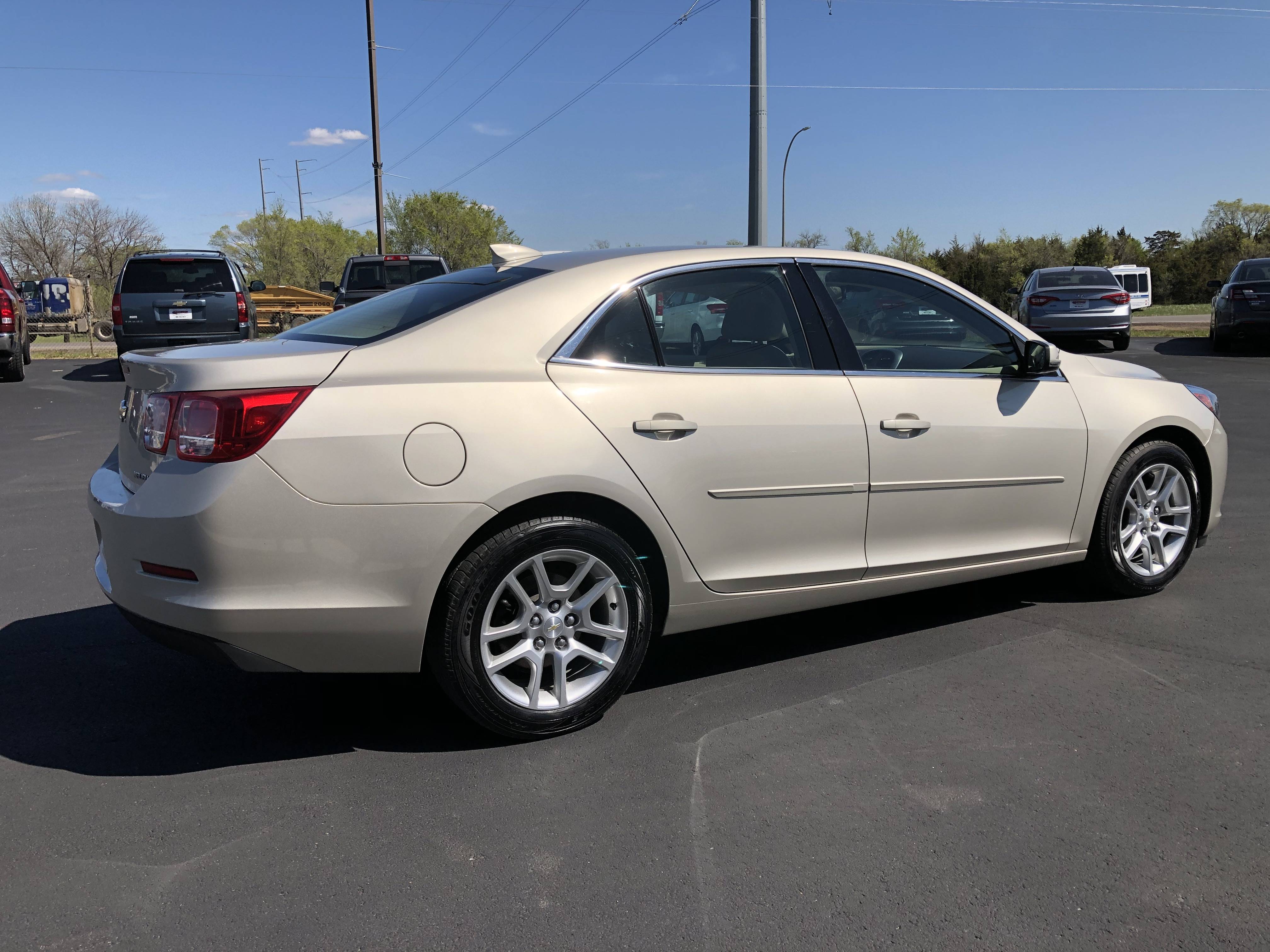 JP Motors Inc DBA Mathison Motors - Used vehicle - Sedan Chevrolet Malibu 2015