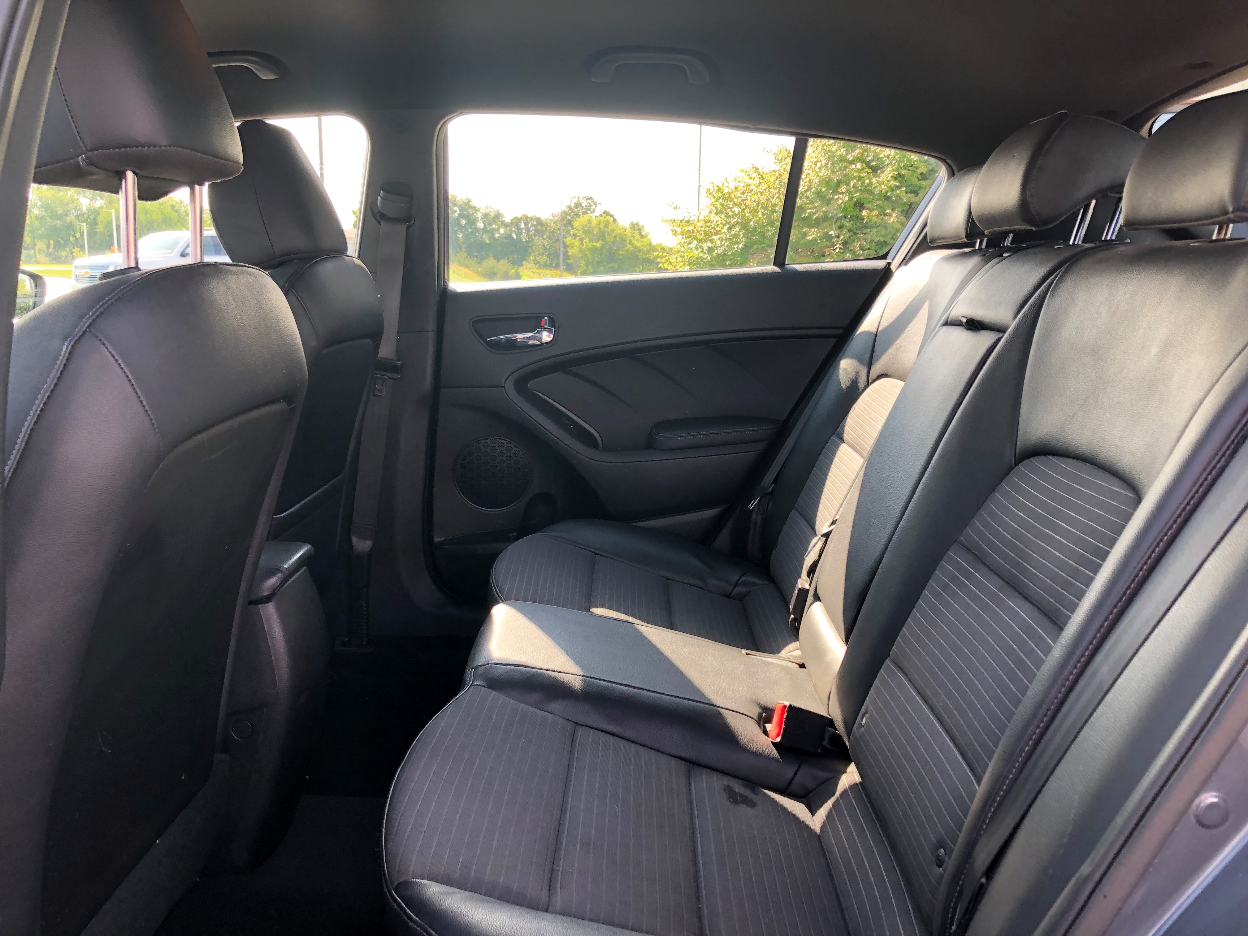 JP Motors Inc DBA Mathison Motors - Used vehicle - Sedan KIA FORTE 5-DOOR 2015