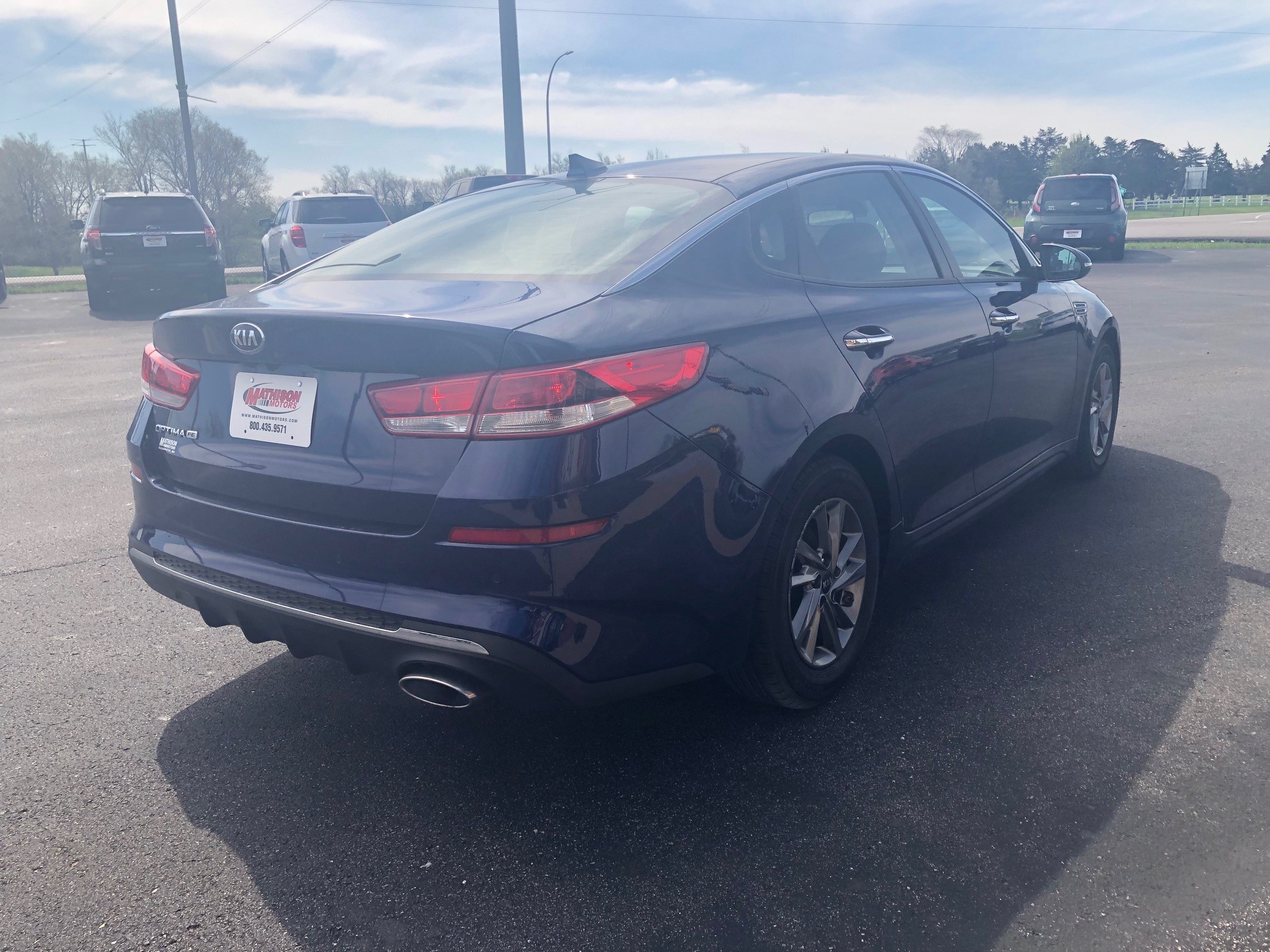 JP Motors Inc DBA Mathison Motors - Used vehicle - Sedan KIA OPTIMA 2019
