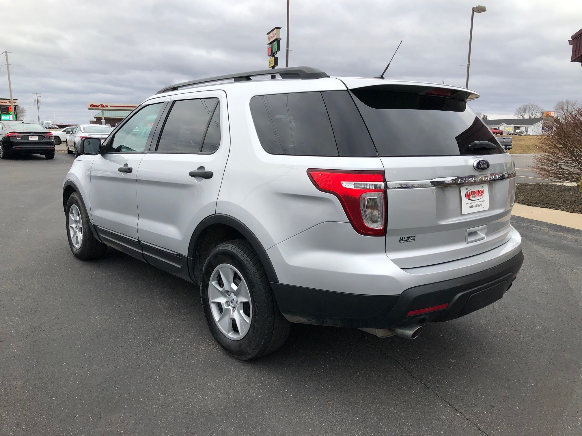 JP Motors Inc DBA Mathison Motors - Used vehicle - SUV FORD EXPLORER 2014