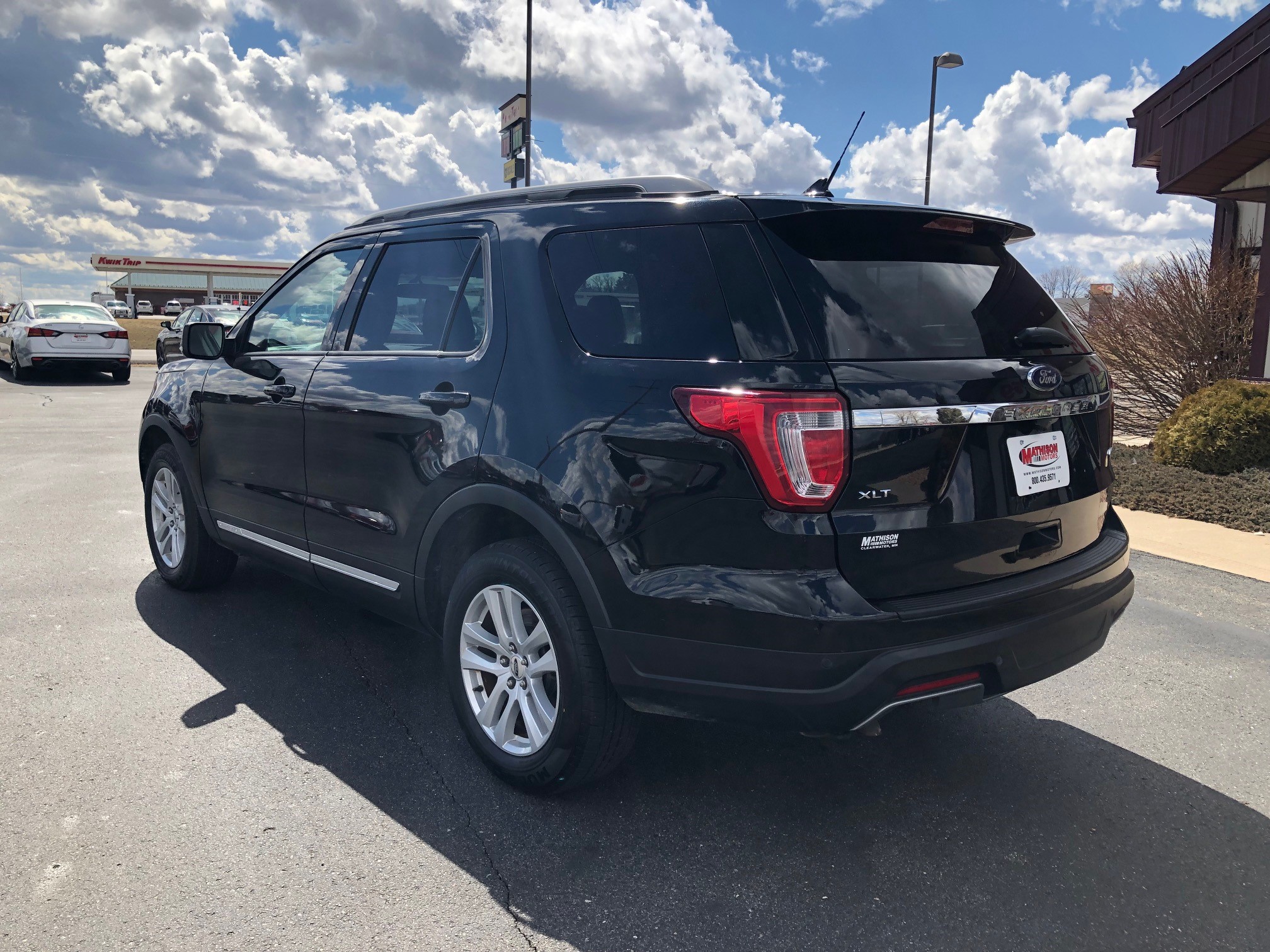 JP Motors Inc DBA Mathison Motors - Used vehicle - SUV FORD EXPLORER 2019