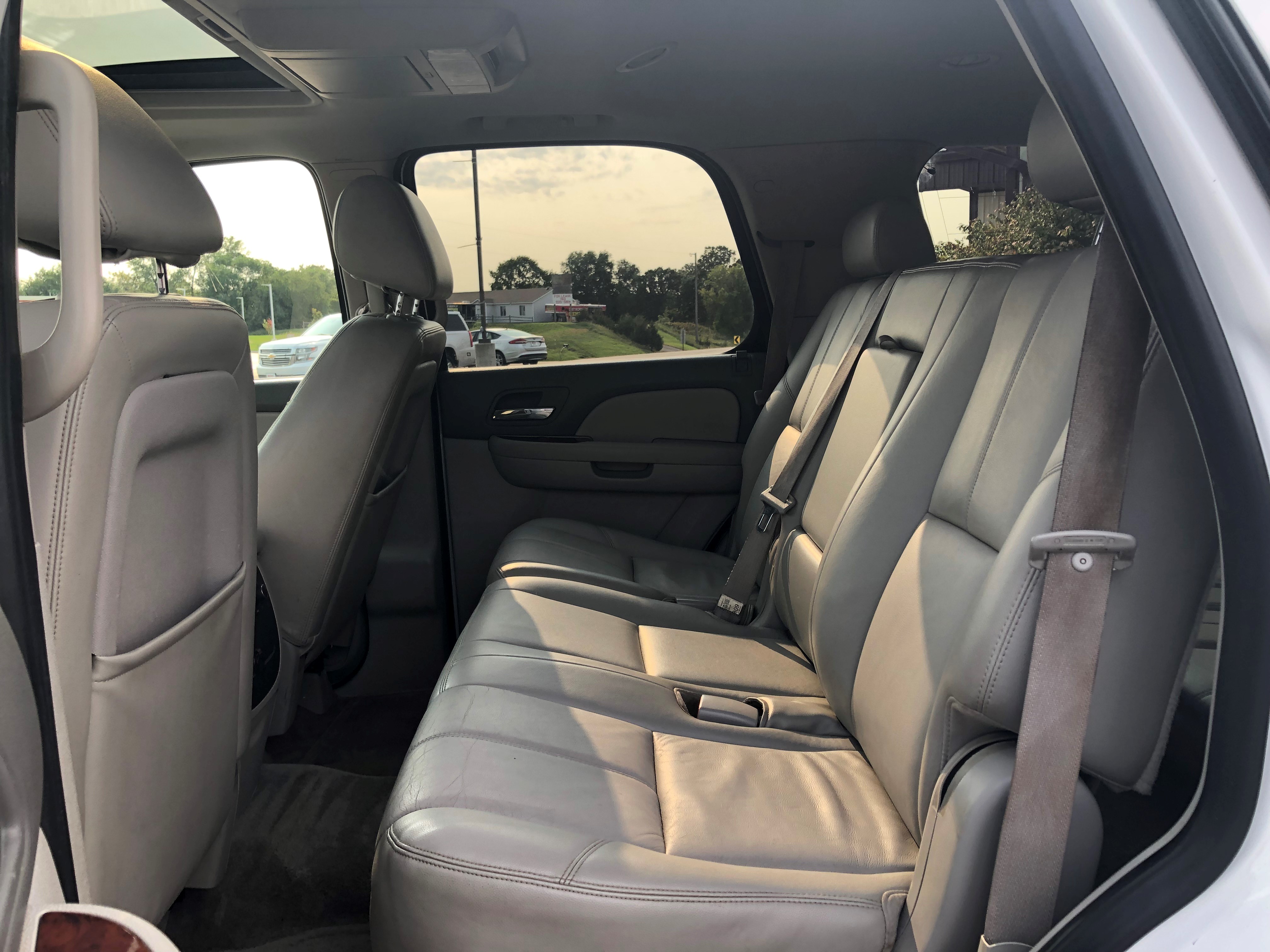 JP Motors Inc DBA Mathison Motors - Used vehicle - SUV CHEVROLET TAHOE 2010